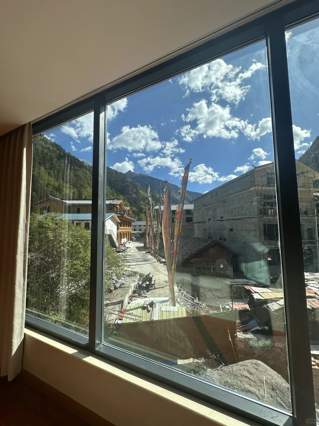 不早说!!九寨沟可以一票玩几天😭😭