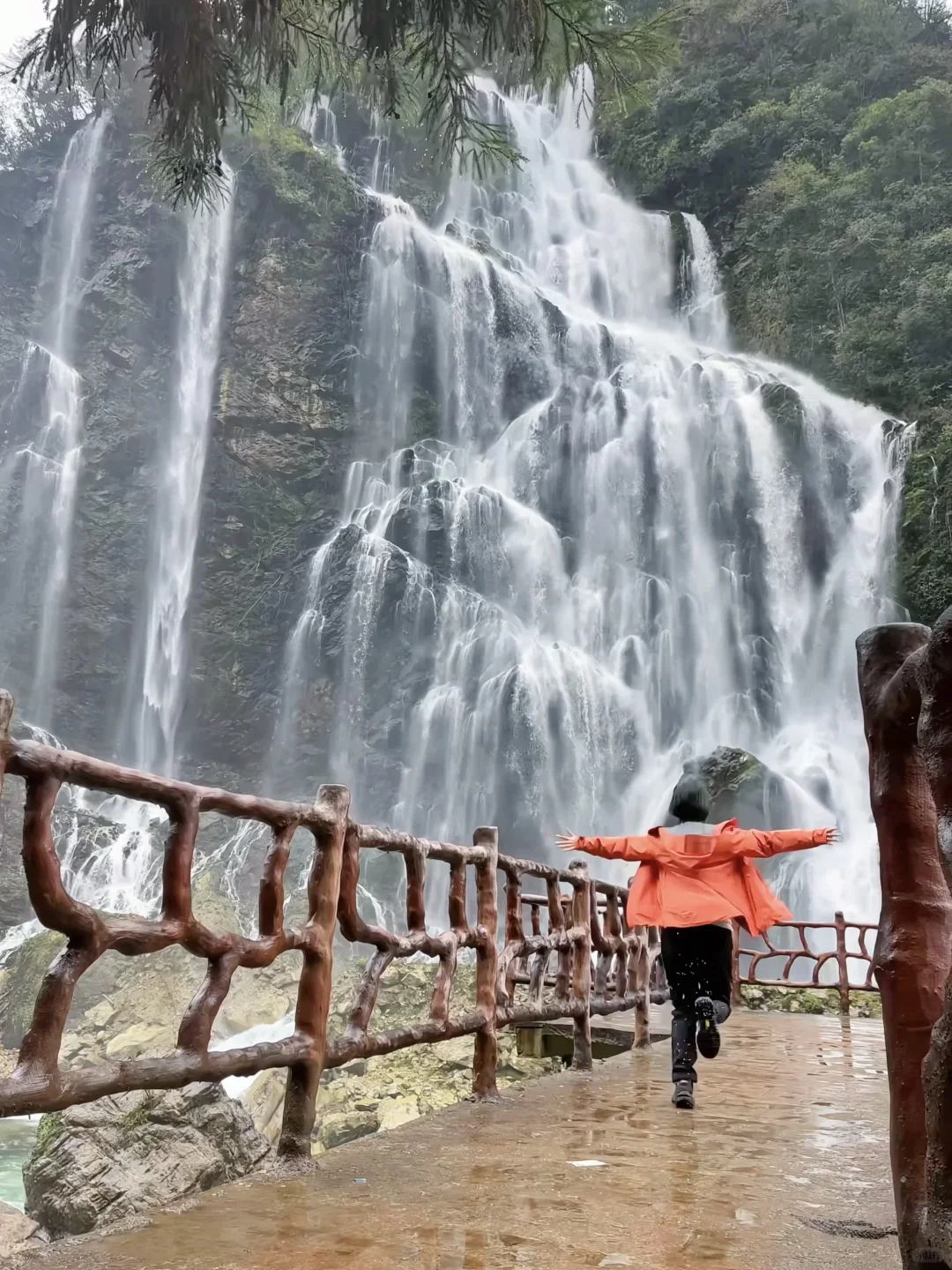live实况｜被国家地理安利的瀑布狠狠震撼❗