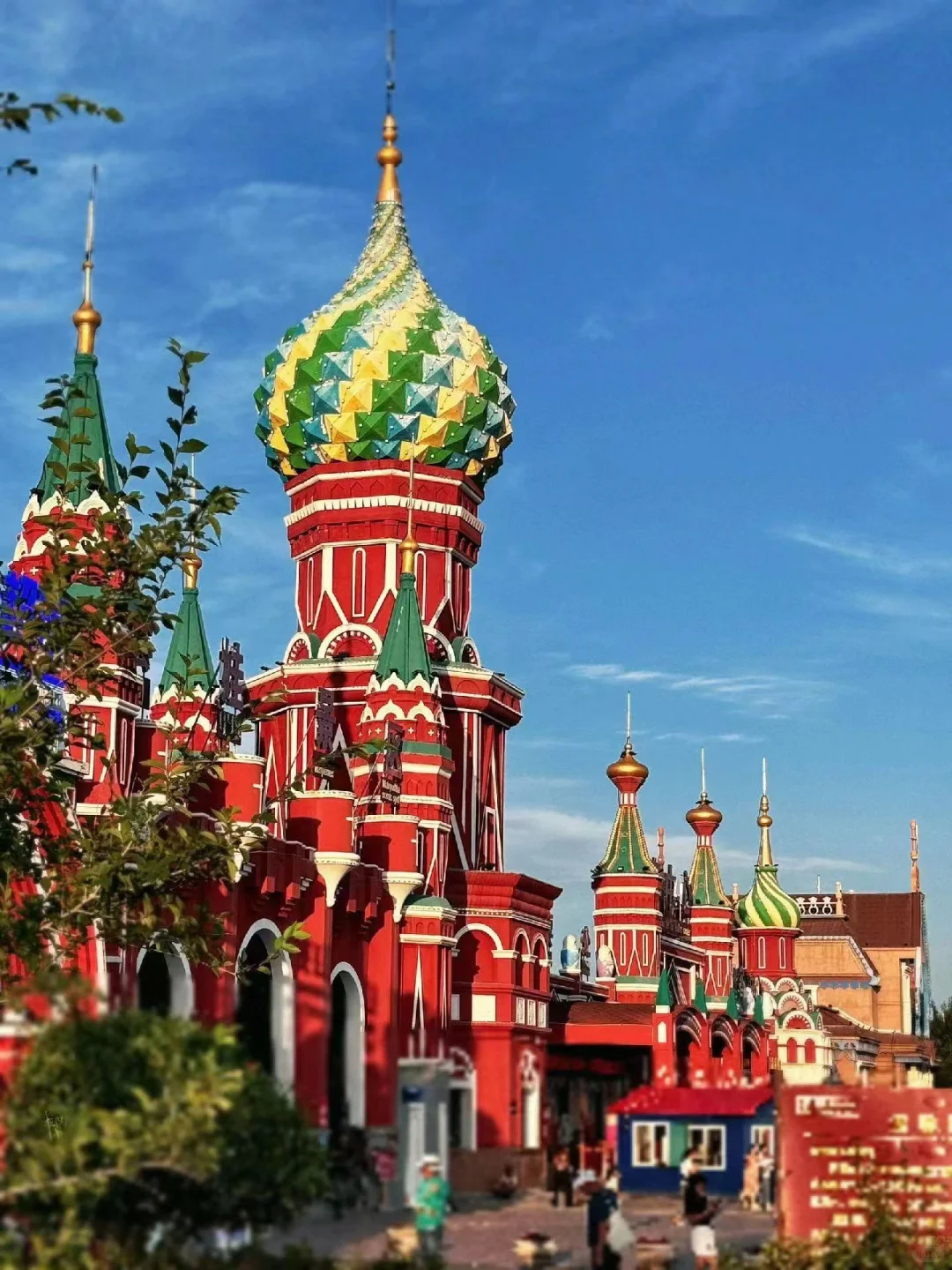 此生一定要去的打卡地 套娃广场