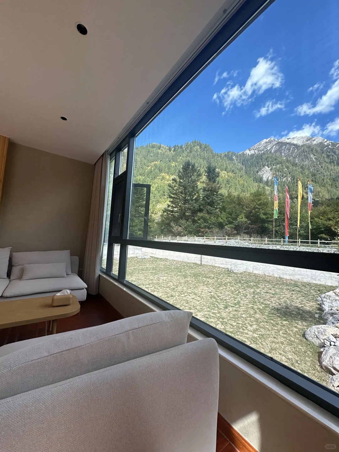 不早说!!九寨沟可以一票玩几天😭😭