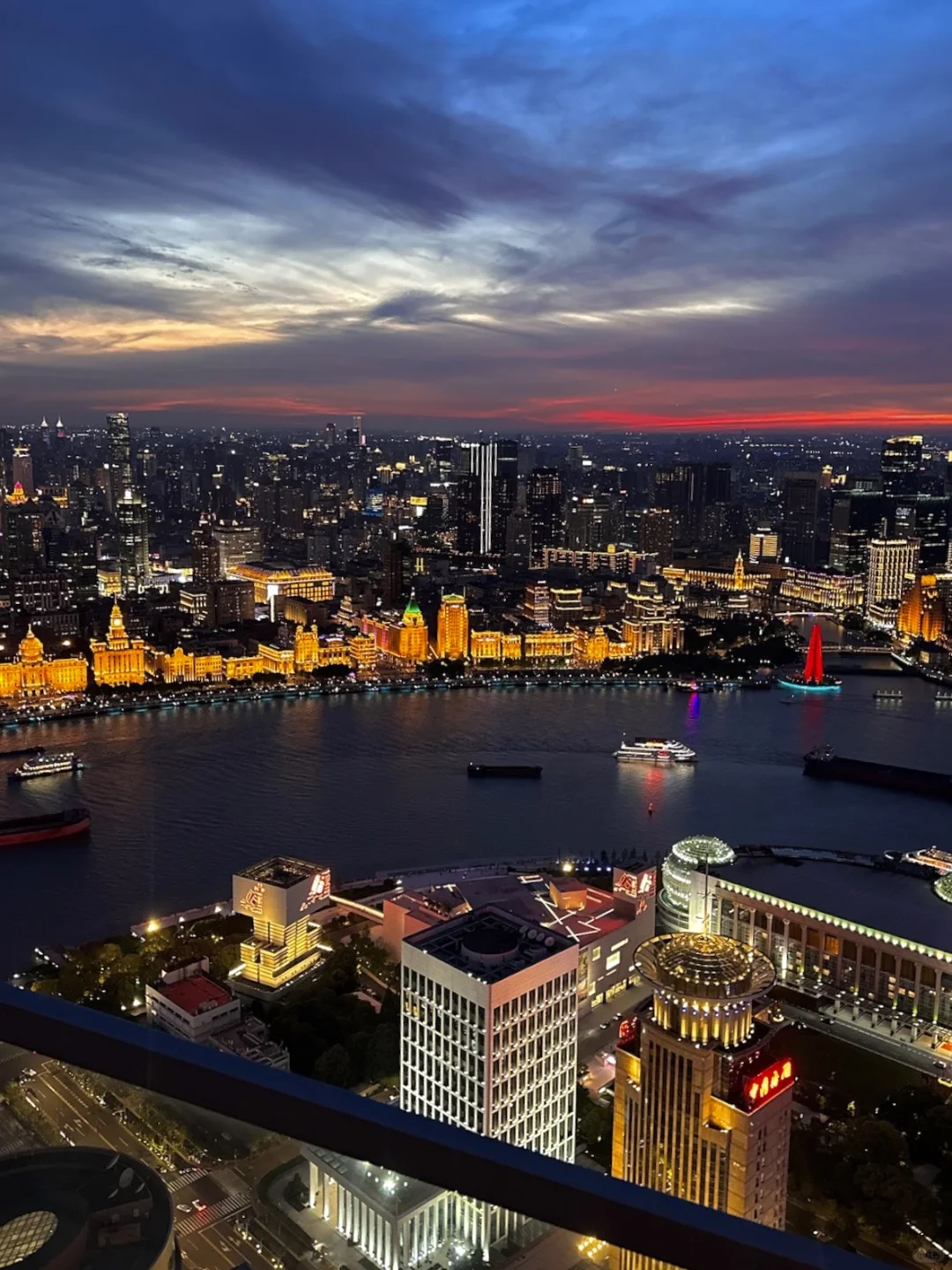 可以列入上海景点的一个地方🌃