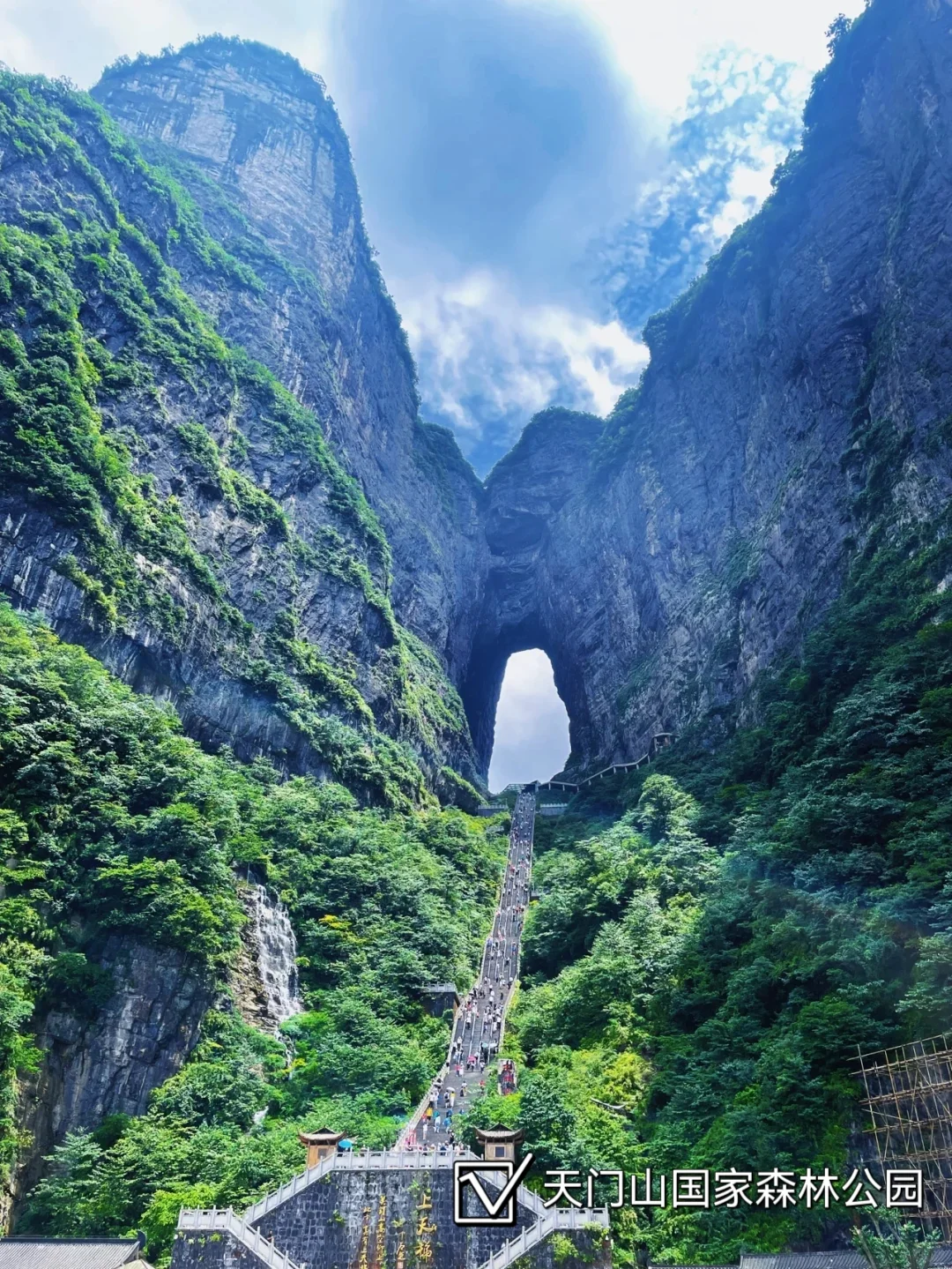 旅行清单里一定要有的湖南