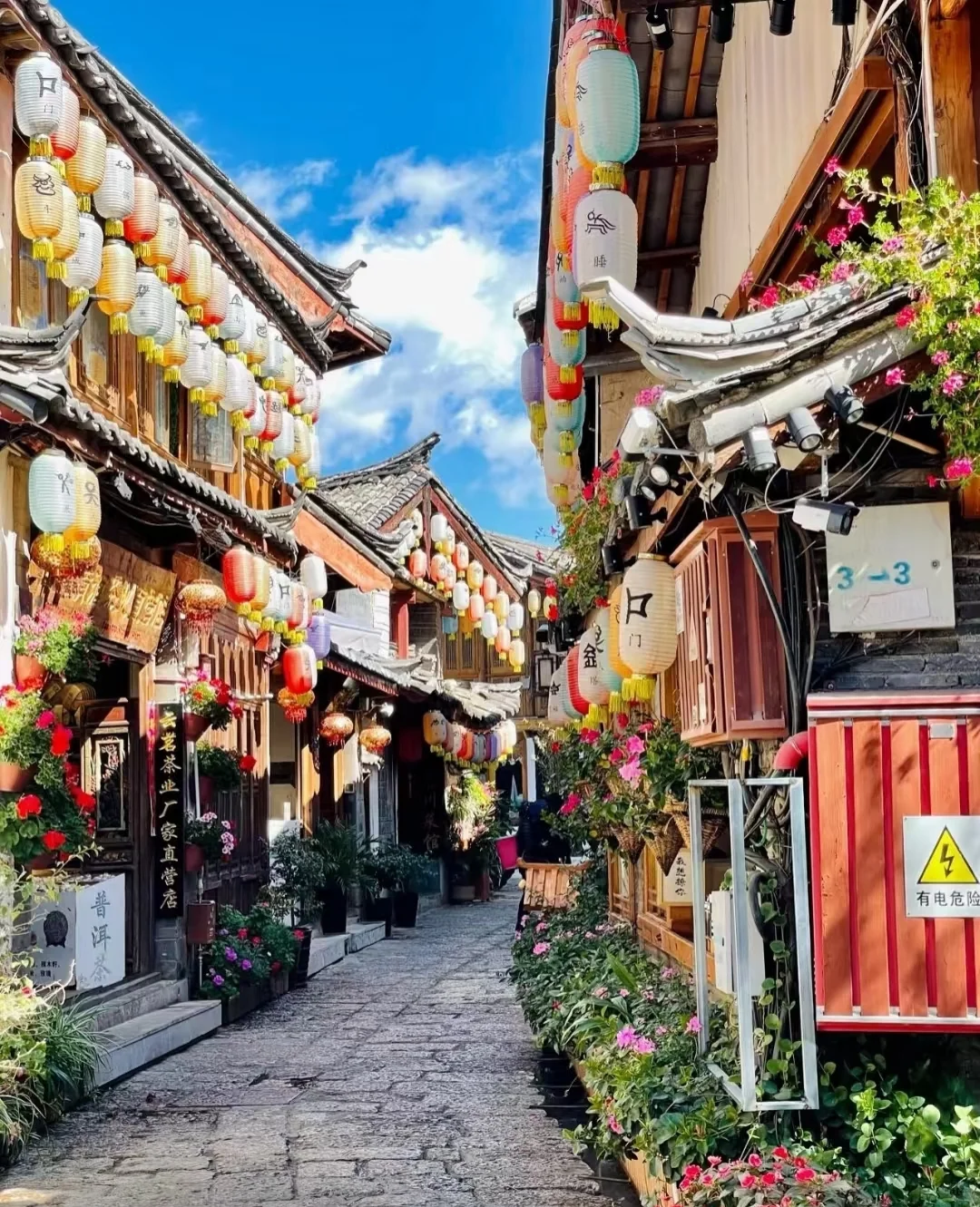 一起去旅行吧🚞🚃🚃🚃💨