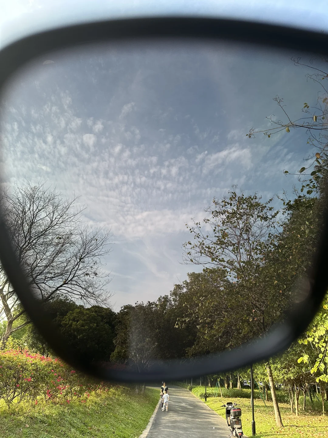 踩雷三次！终于买到比小米更清晰的墨镜套镜