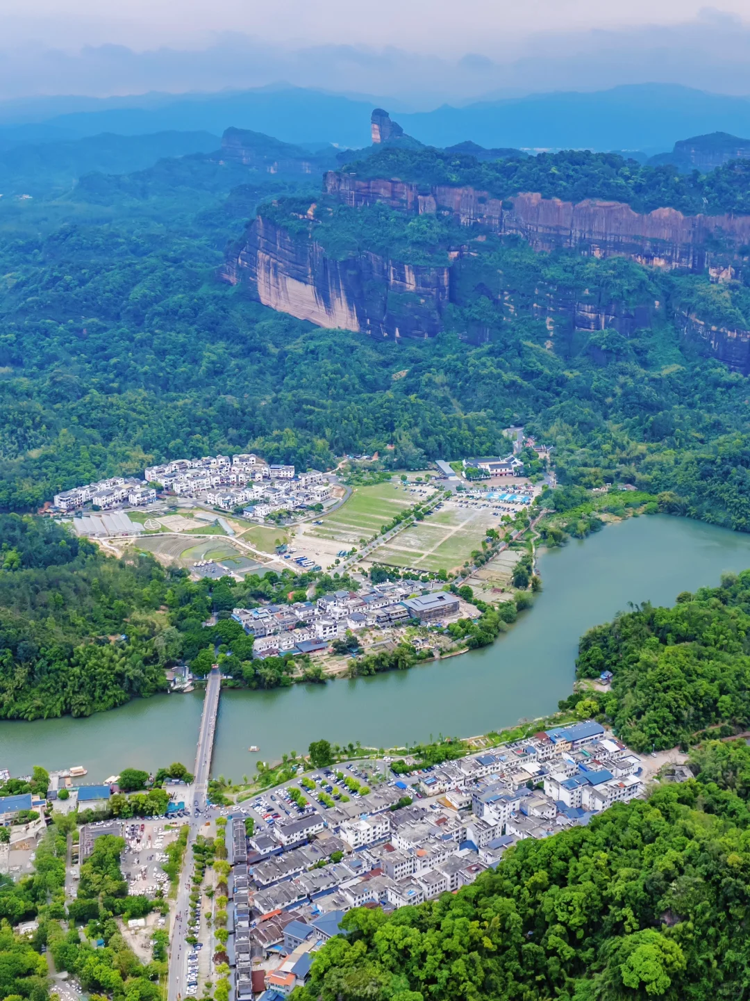 被《国家地理》评为最美的丹霞山到底有多绝!