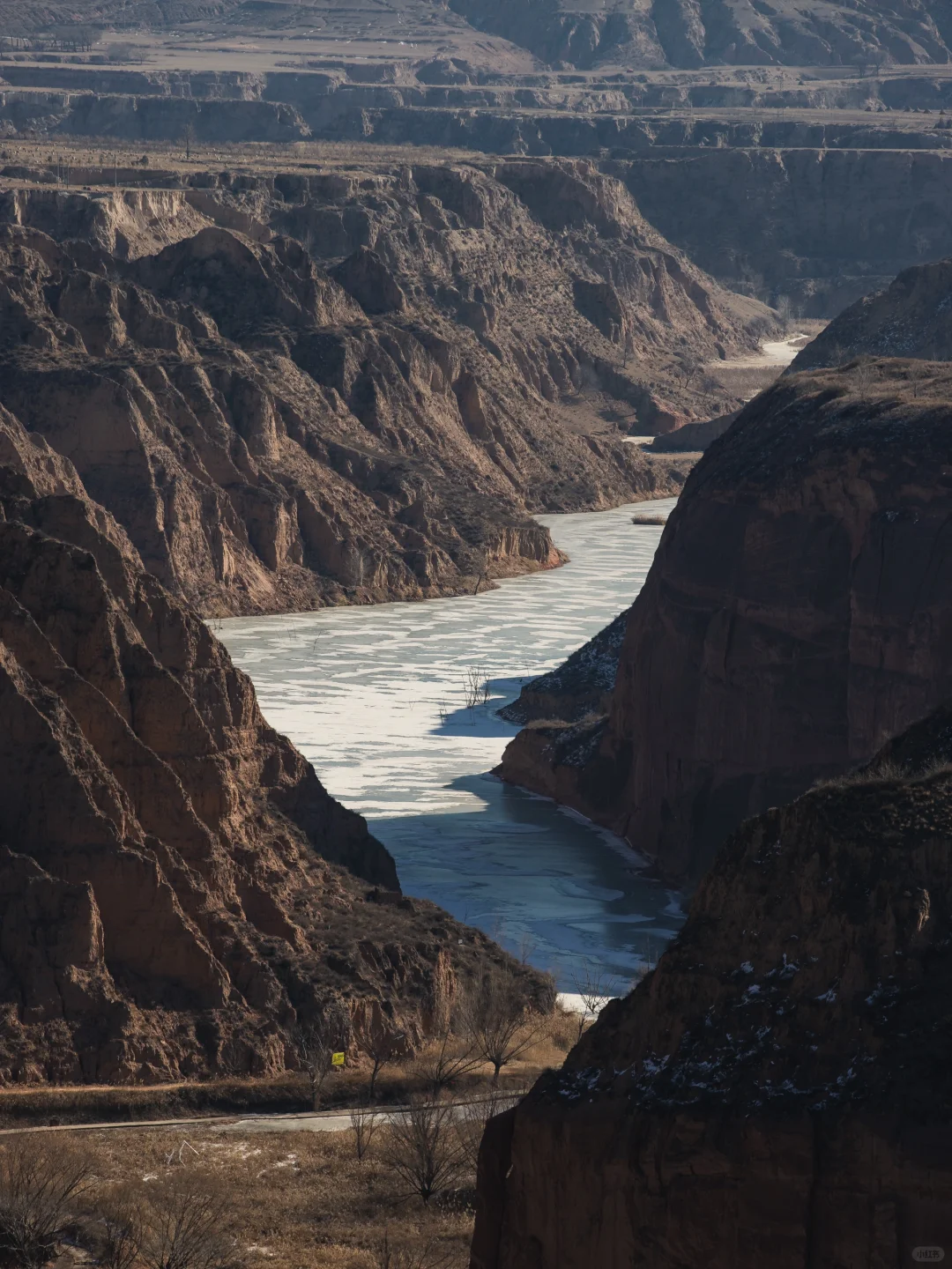 石上澜生，亿年奇观 | 榆林波浪谷