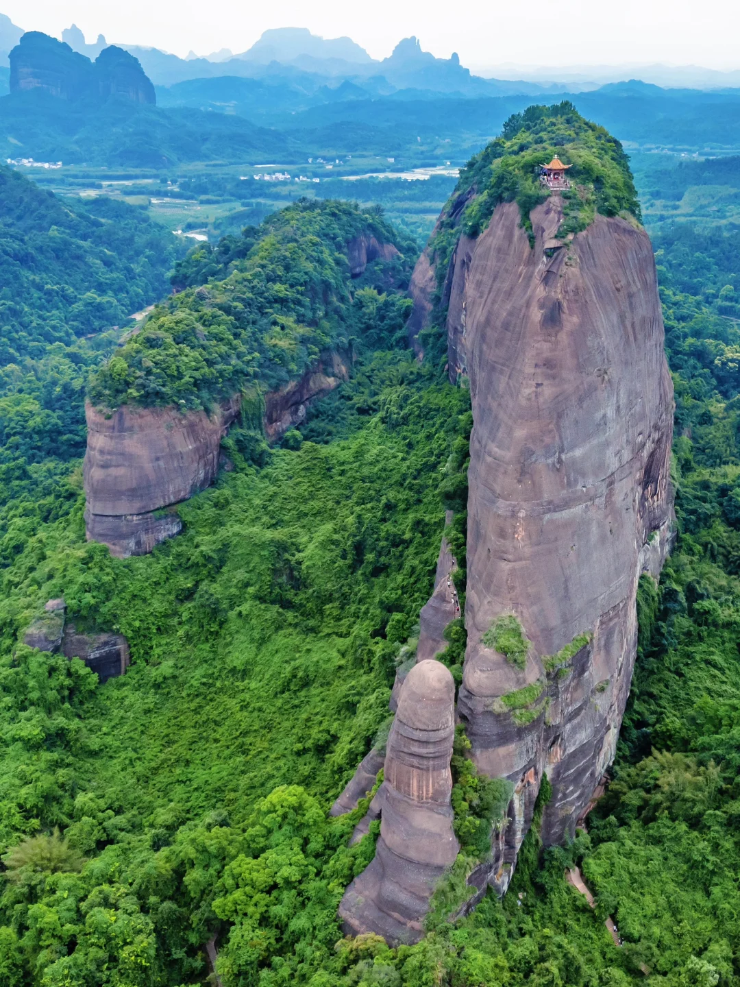 被《国家地理》评为最美的丹霞山到底有多绝!