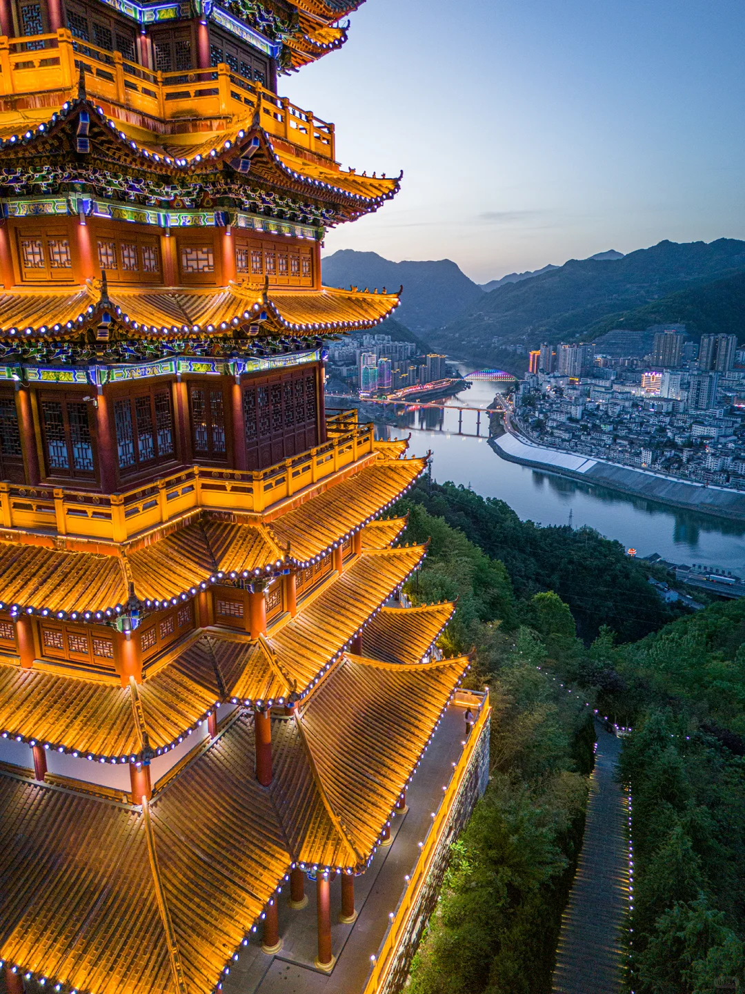 小城故事-陕西安康紫阳，汉江边的安逸小城