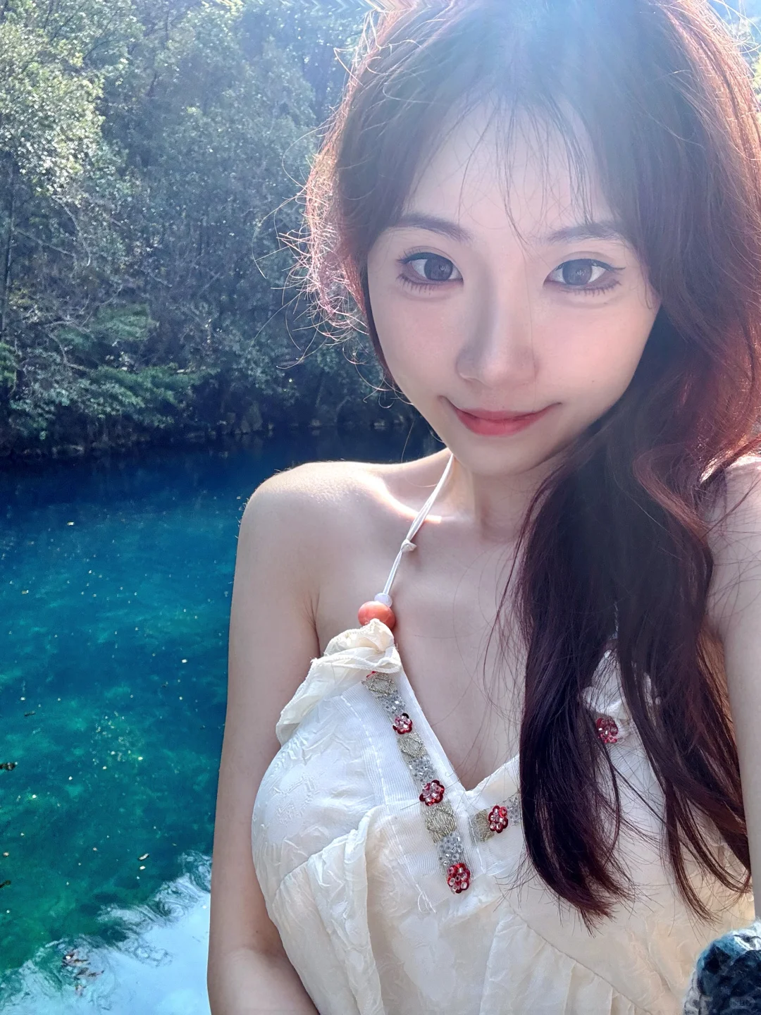 荔波小七孔｜晴天的卧龙潭真的赛九寨沟