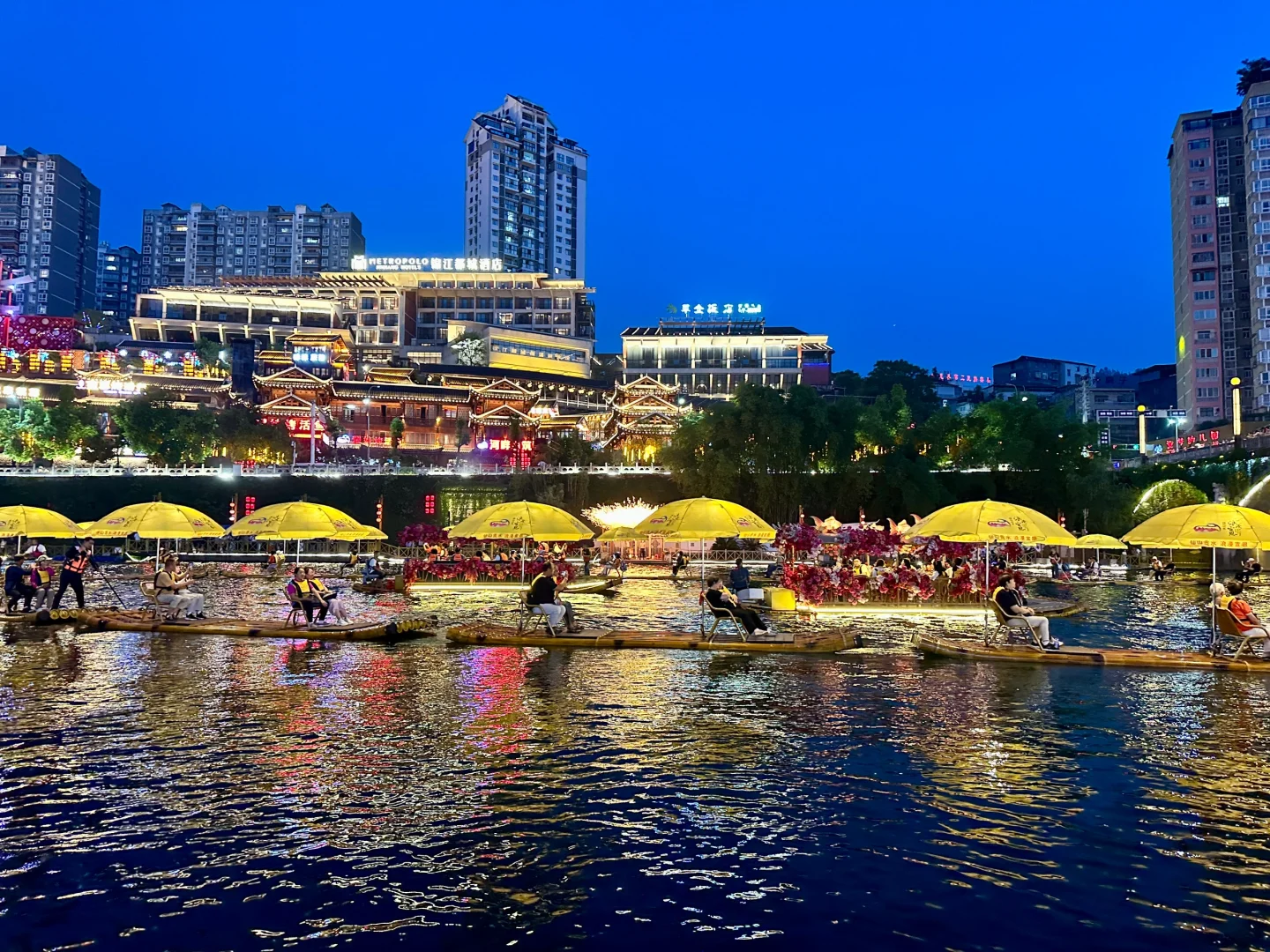 🌄 恩施4日游详细精华旅游攻略