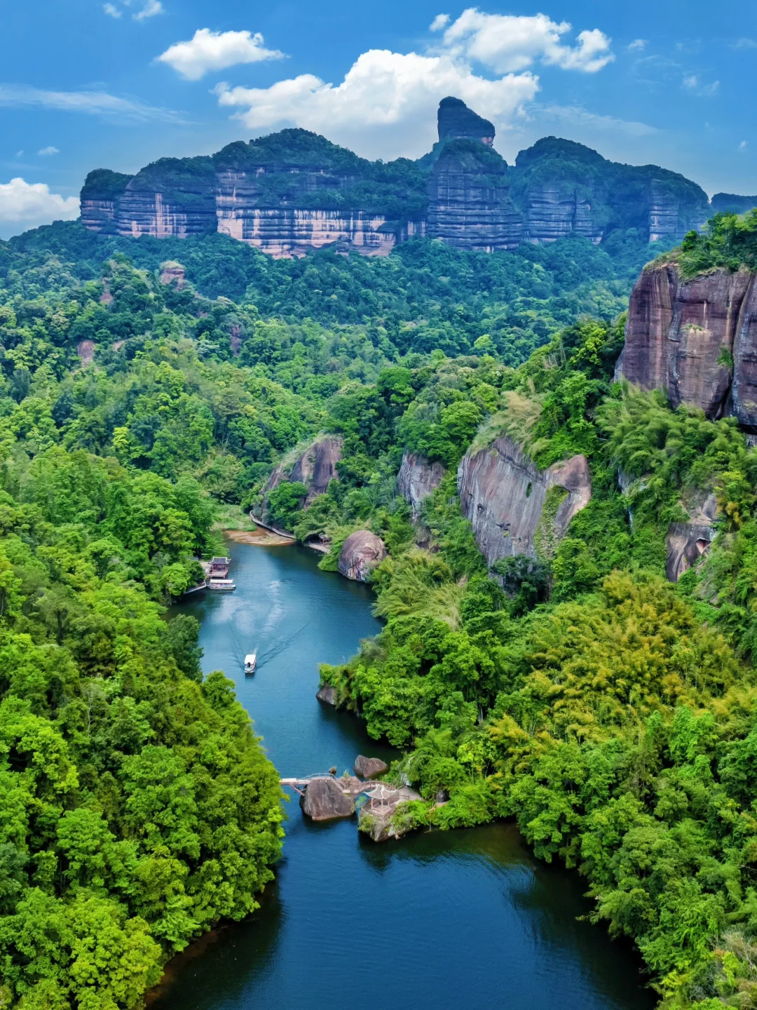 被《国家地理》评为最美的丹霞山到底有多绝!