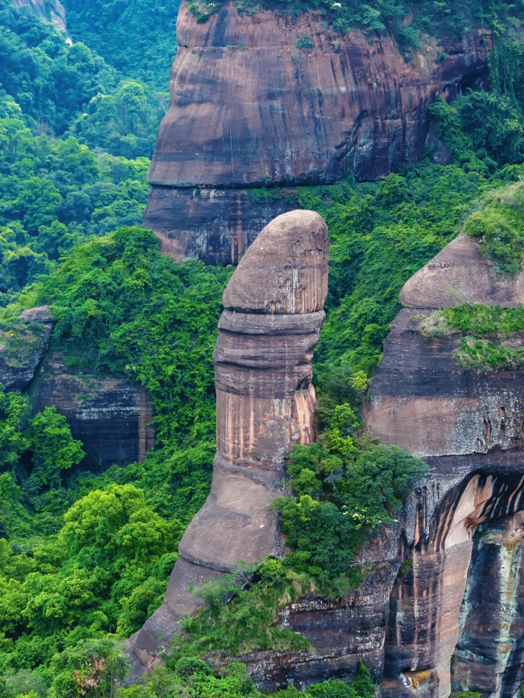 被《国家地理》评为最美的丹霞山到底有多绝!