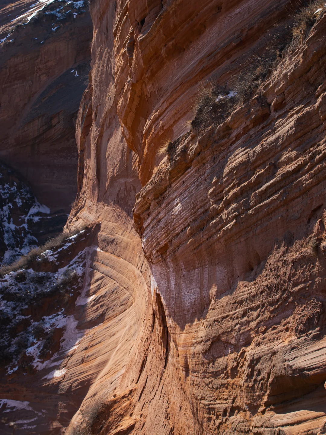石上澜生，亿年奇观 | 榆林波浪谷