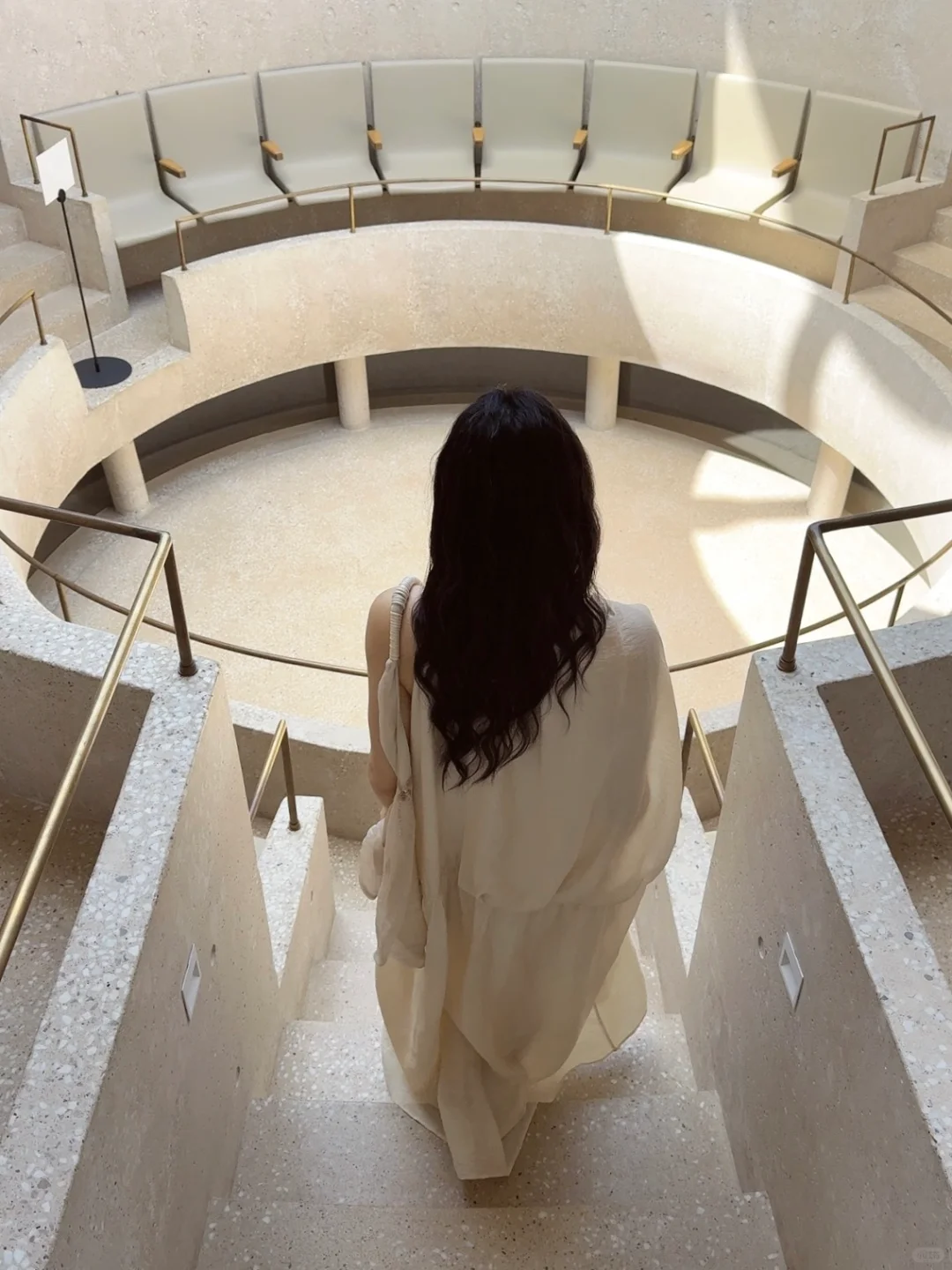 阿那亚是infp的乌托邦🏛️