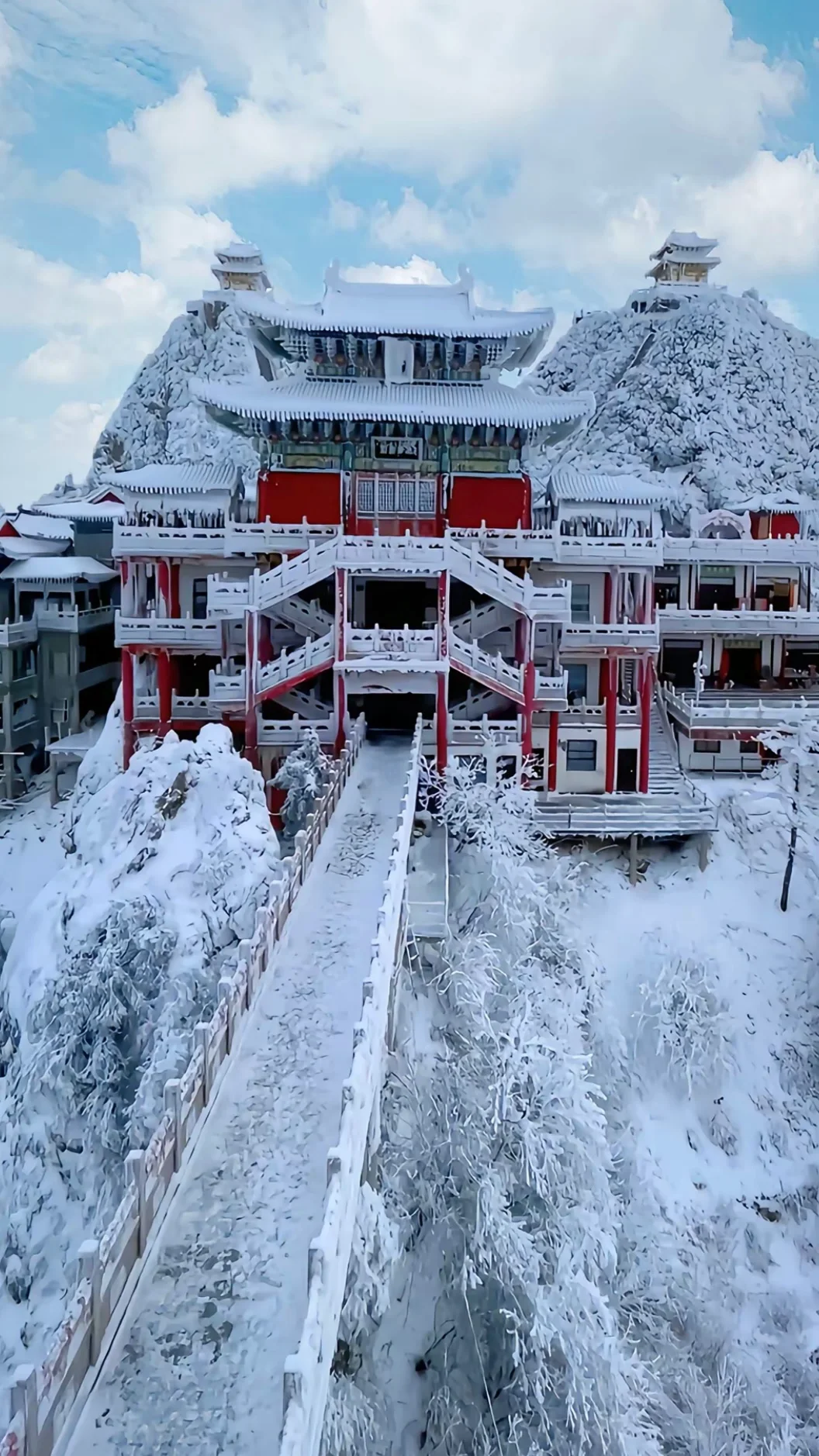 🌄远赴人间惊鸿宴，一睹老君山真颜
