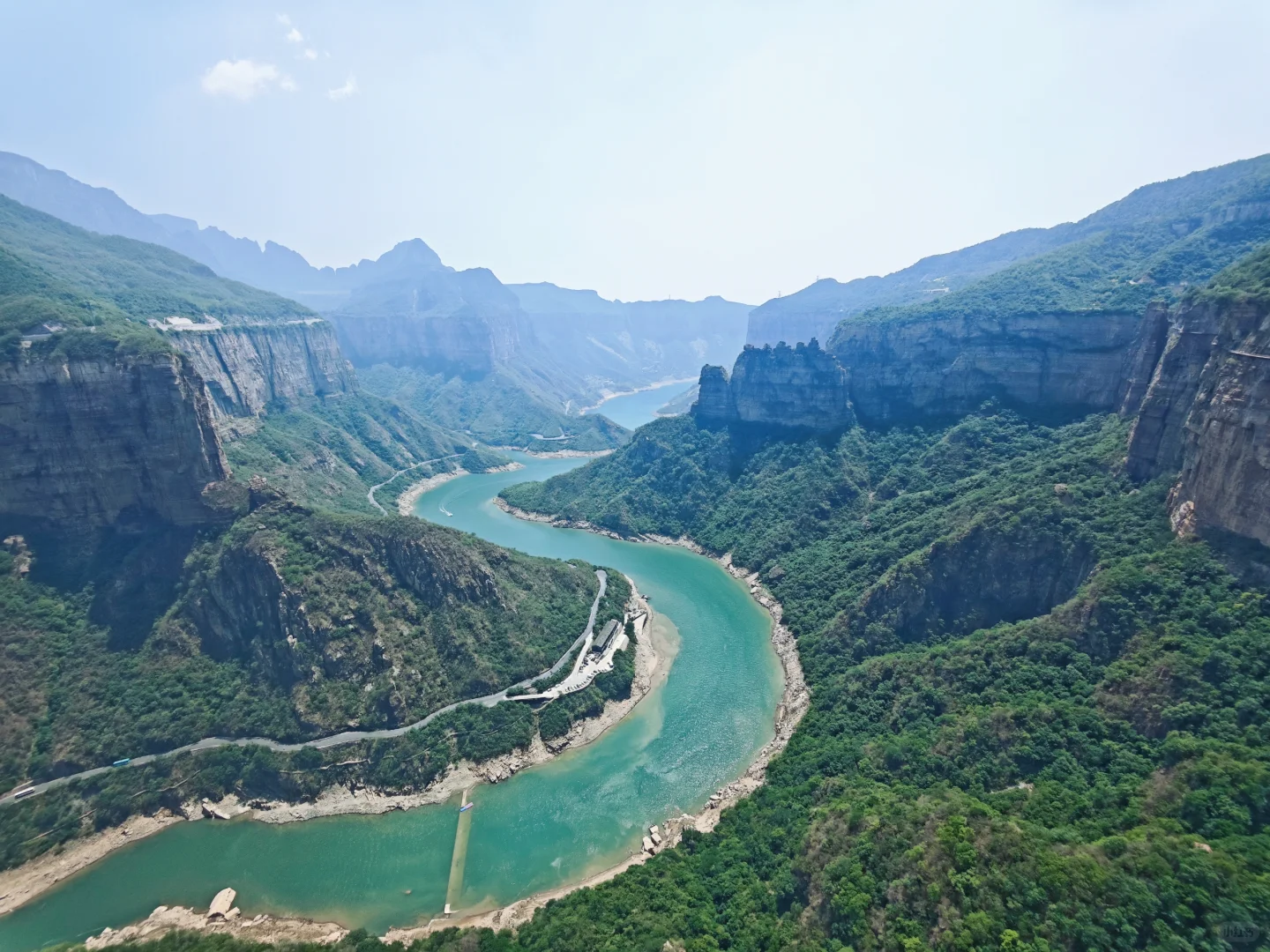 生命就该浪费在这种地方 |悬崖峡谷旅游震撼