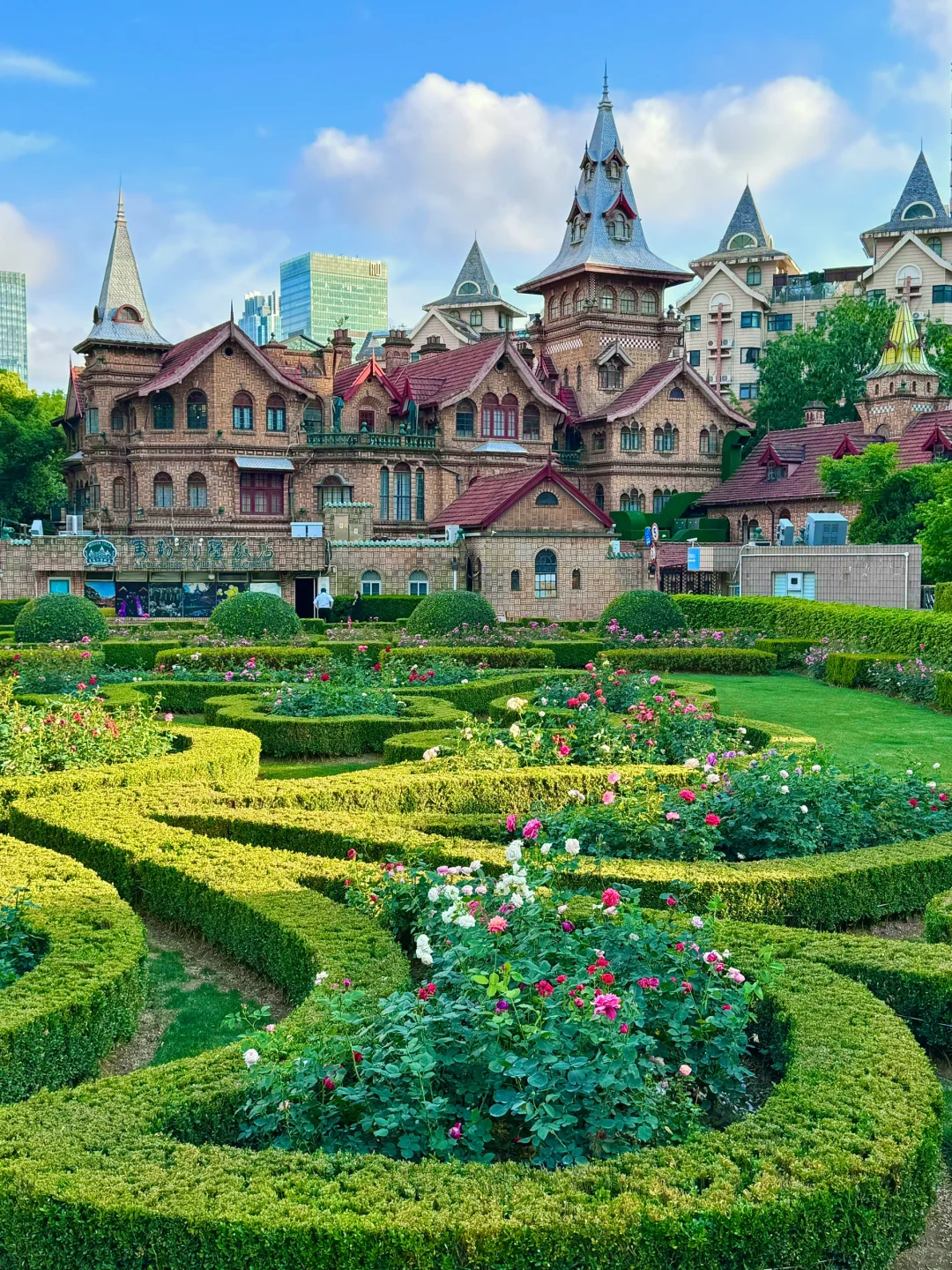 上海现状 ,6月去的姐妹尽早改行程