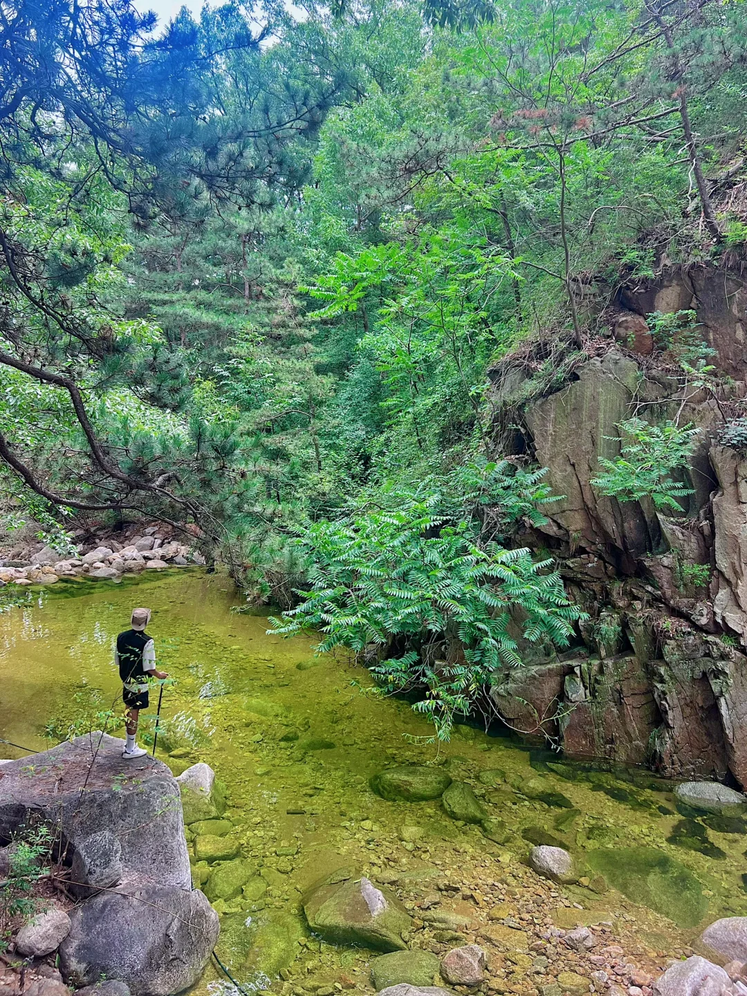临沂嘴真严啊❗️竟藏着一条高山瀑布🌊附攻略