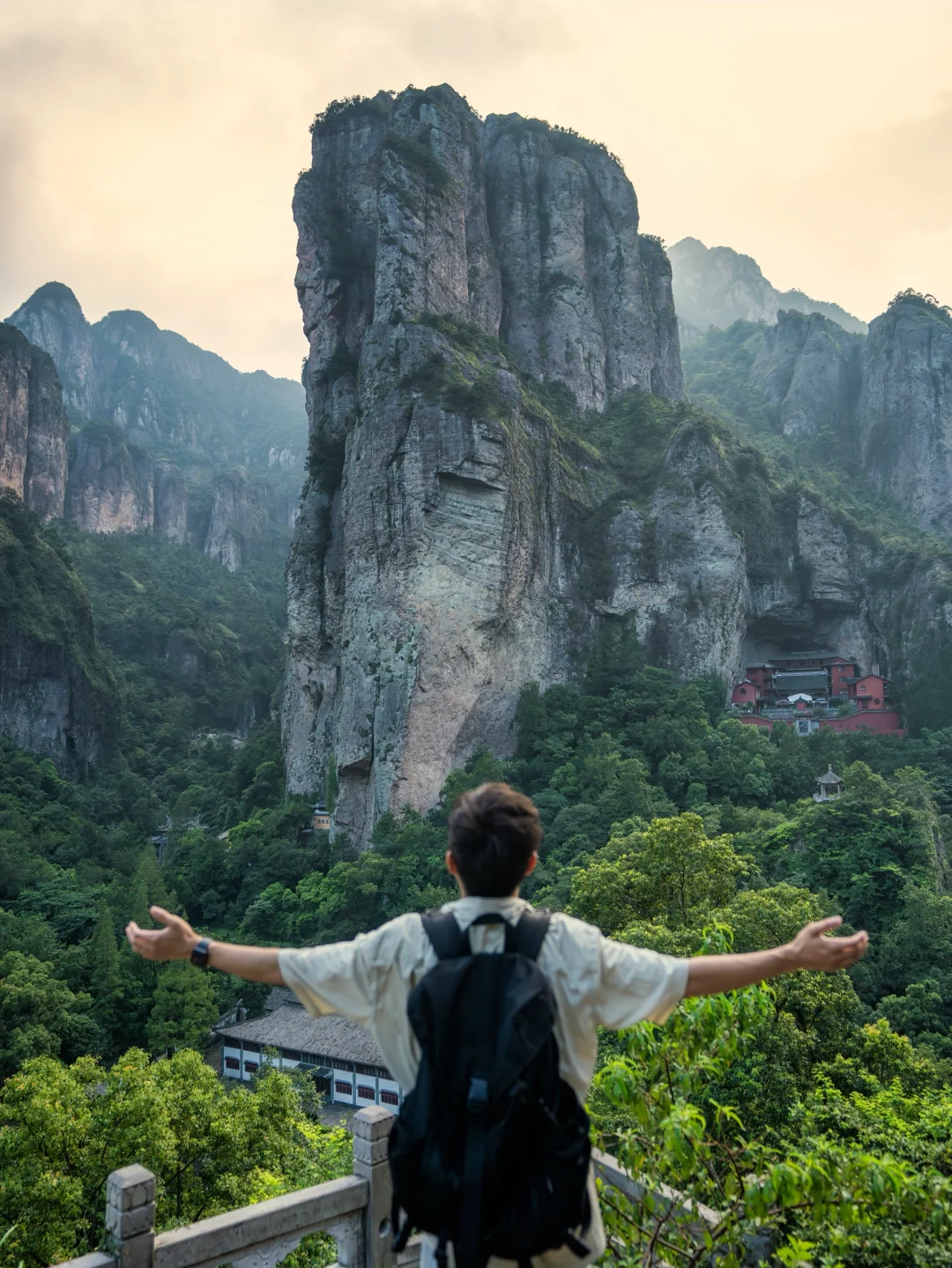 徐霞客三次打卡的山有多绝❗和黄山庐山齐名❗