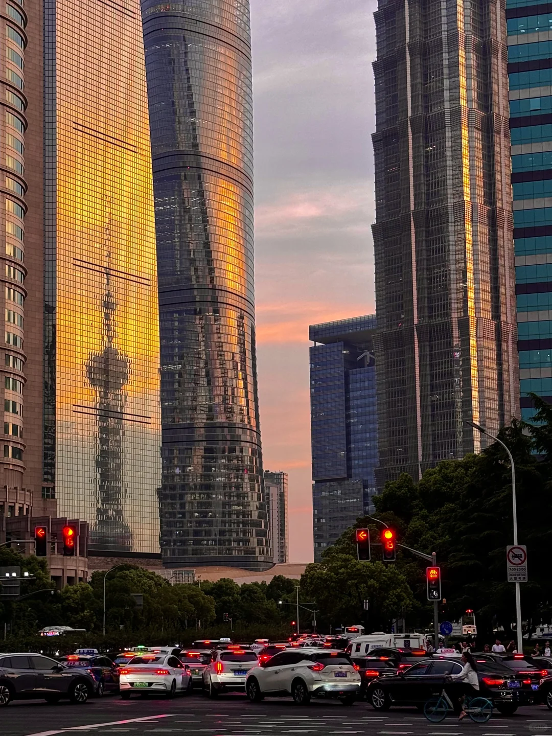 上海现状 ,6月去的姐妹尽早改行程