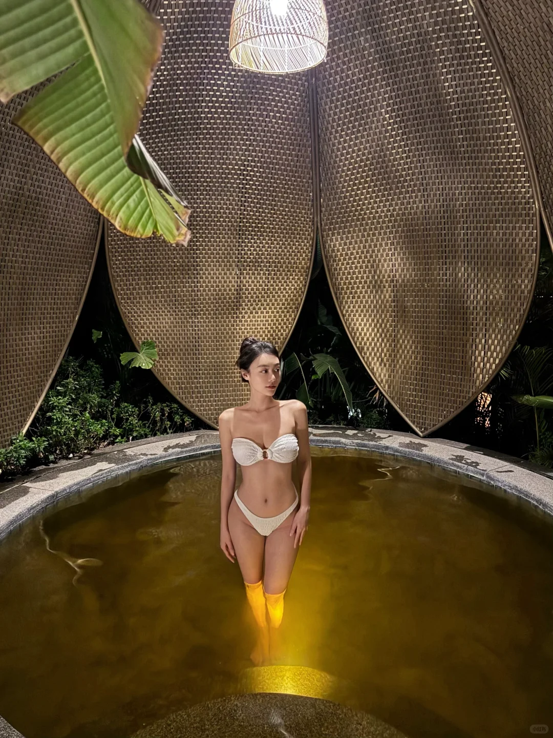 夜晚的森林温泉🌲♨️｜弥勒沐心谷