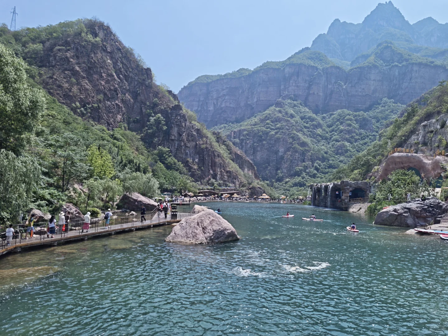 生命就该浪费在这种地方 |悬崖峡谷旅游震撼