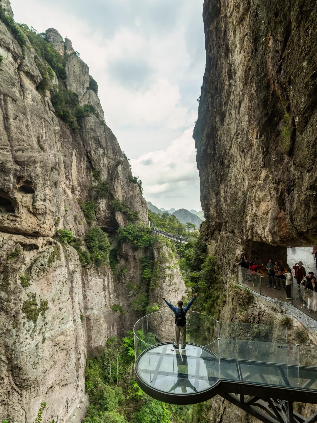 徐霞客三次打卡的山有多绝❗和黄山庐山齐名❗
