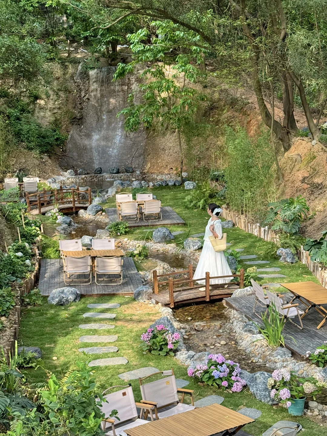 深圳新开的！！依山傍水的林间小院（live图）