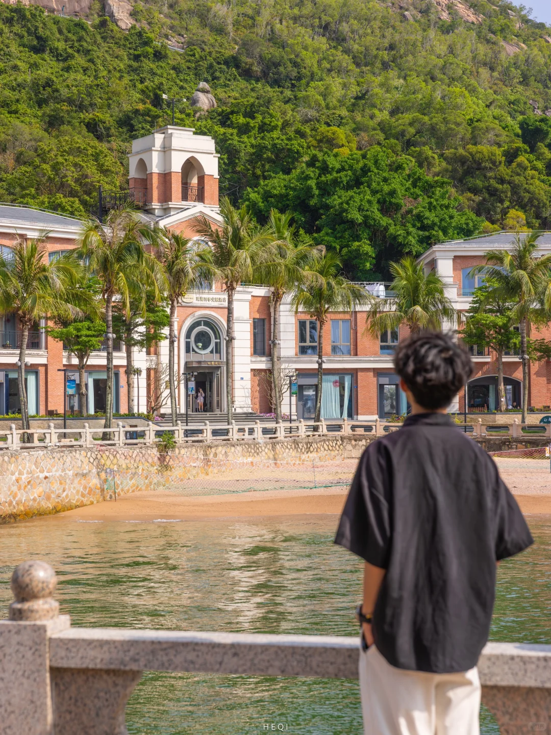 迄今为止，我最喜欢的夏日海边城市出现了…