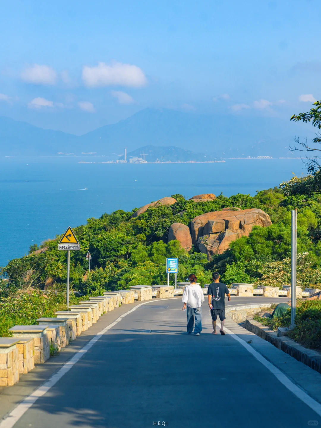 迄今为止，我最喜欢的夏日海边城市出现了…