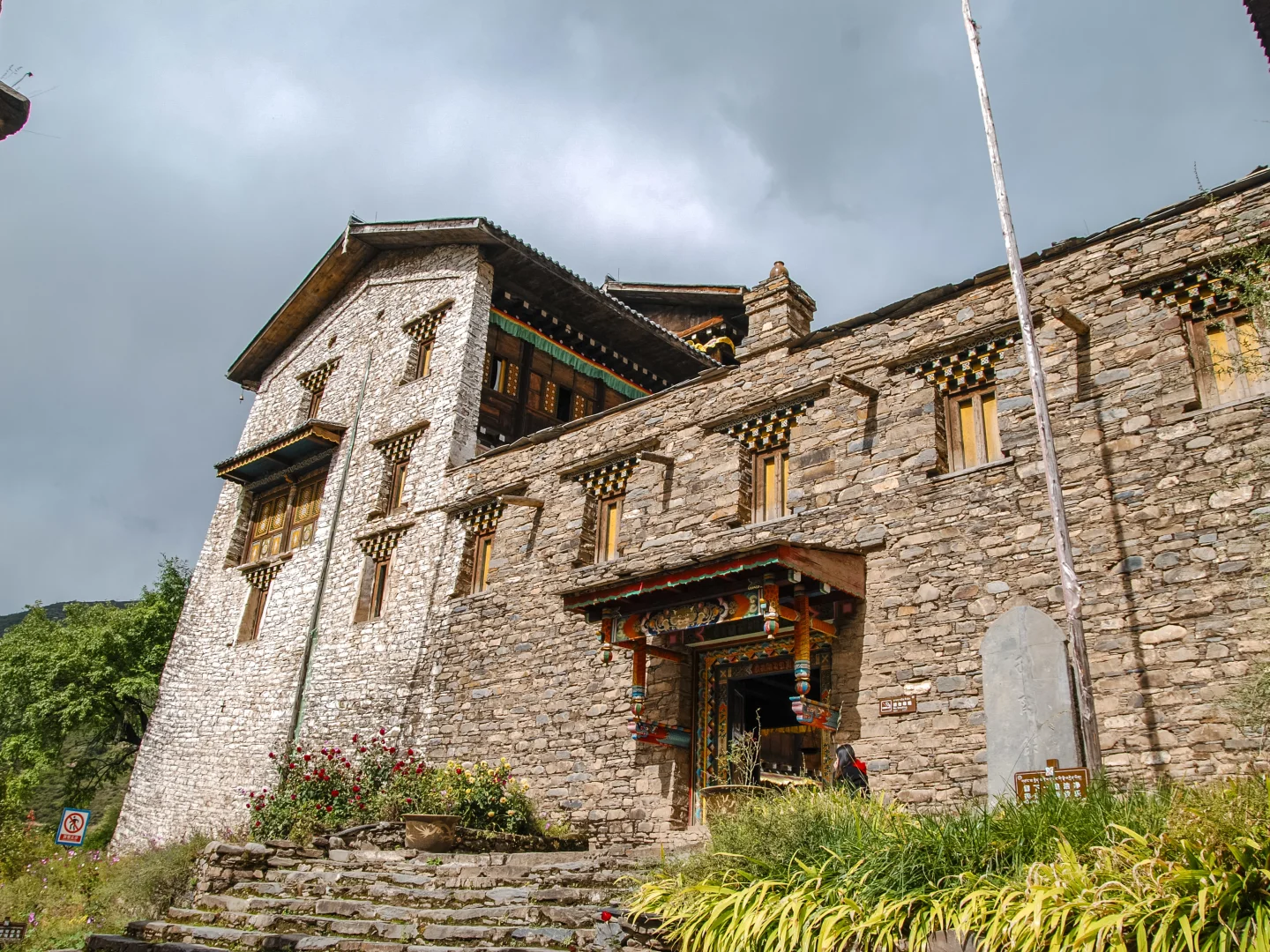 反向旅游太爽了,一座被严重低估的川西小城