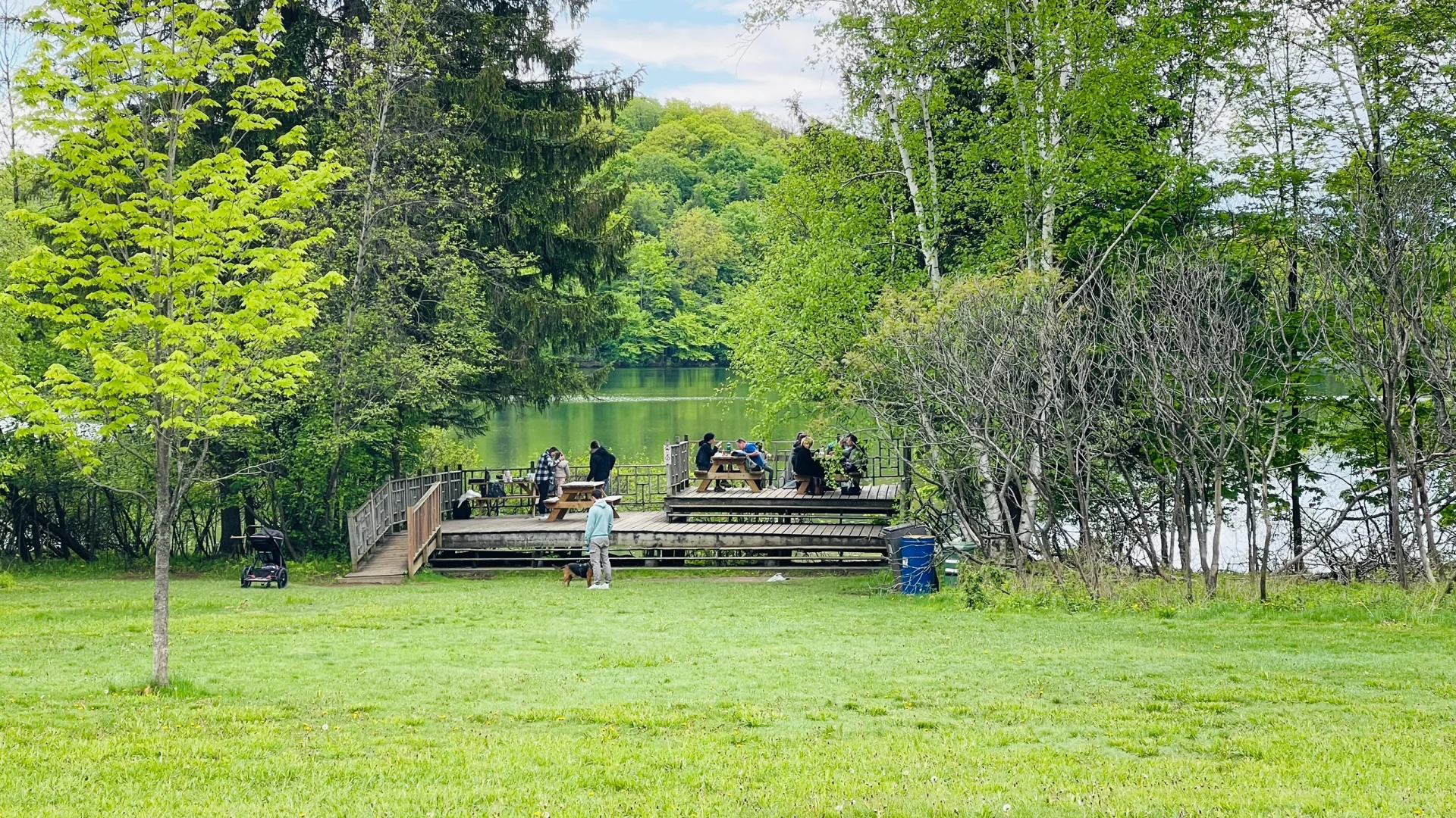 今天游览了Mont St Bruno Natinal parc