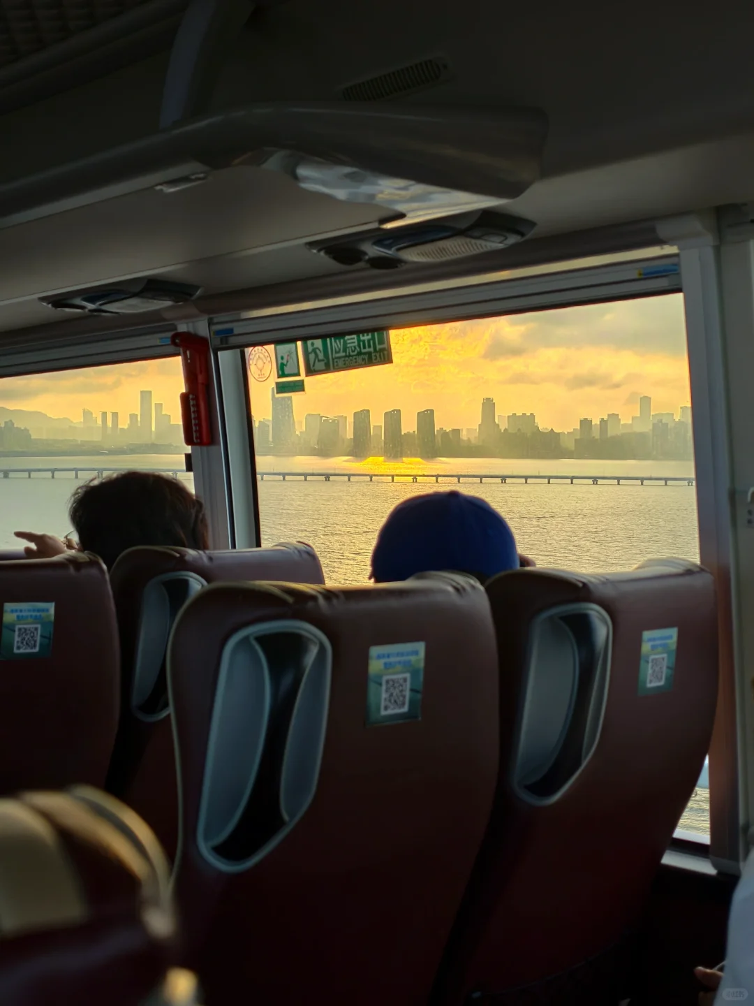 迄今为止，我最喜欢的夏日海边城市出现了…