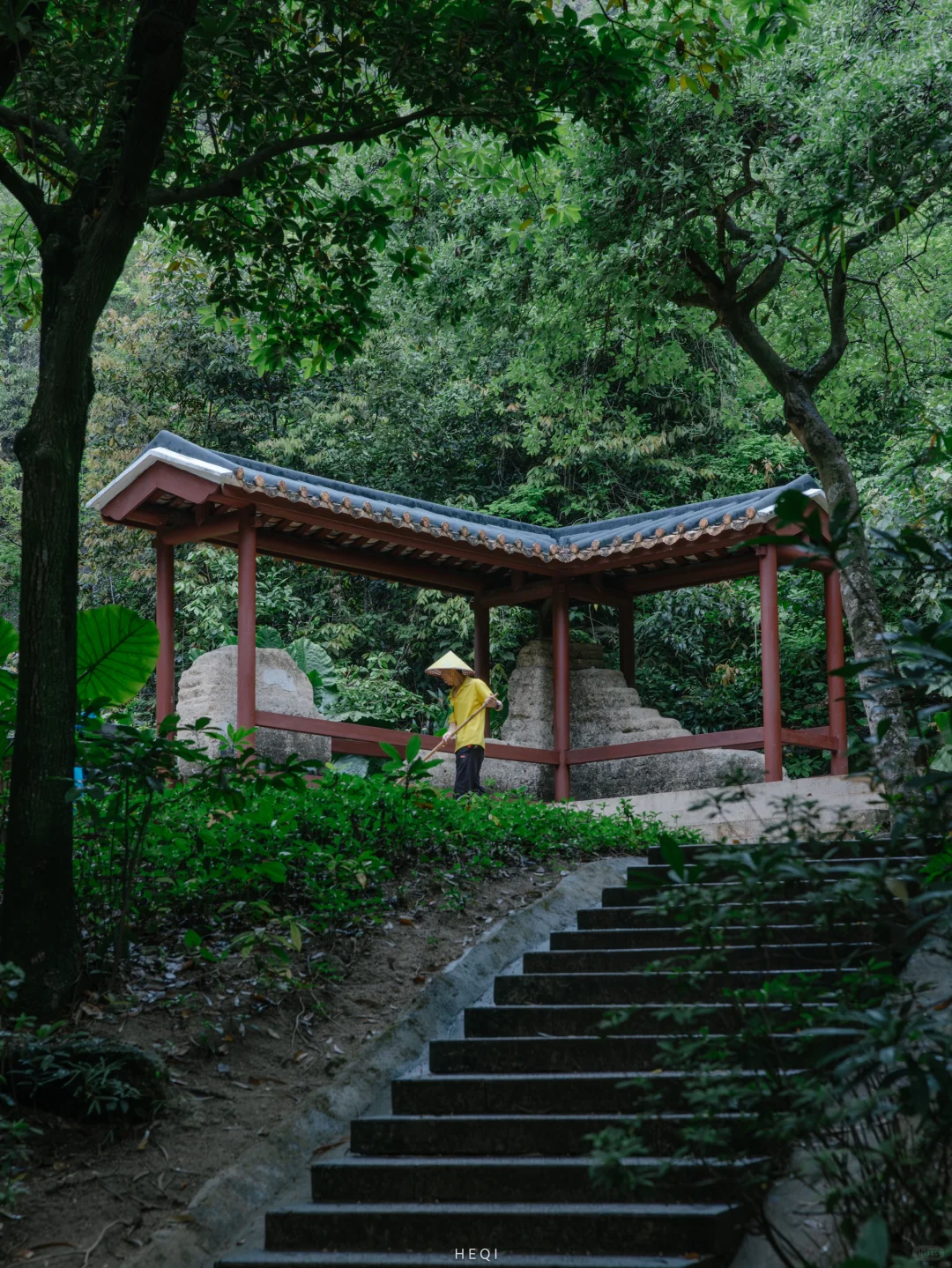 迄今为止，我最喜欢的夏日海边城市出现了…