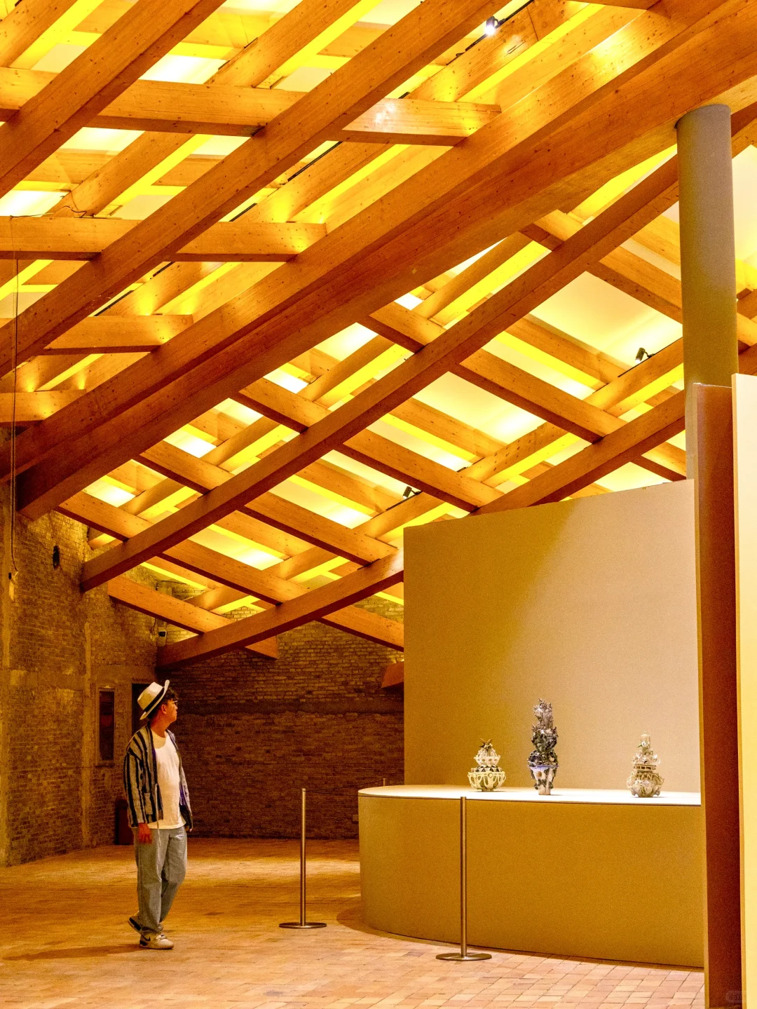 我真的很少用“震撼”形容一个地方……