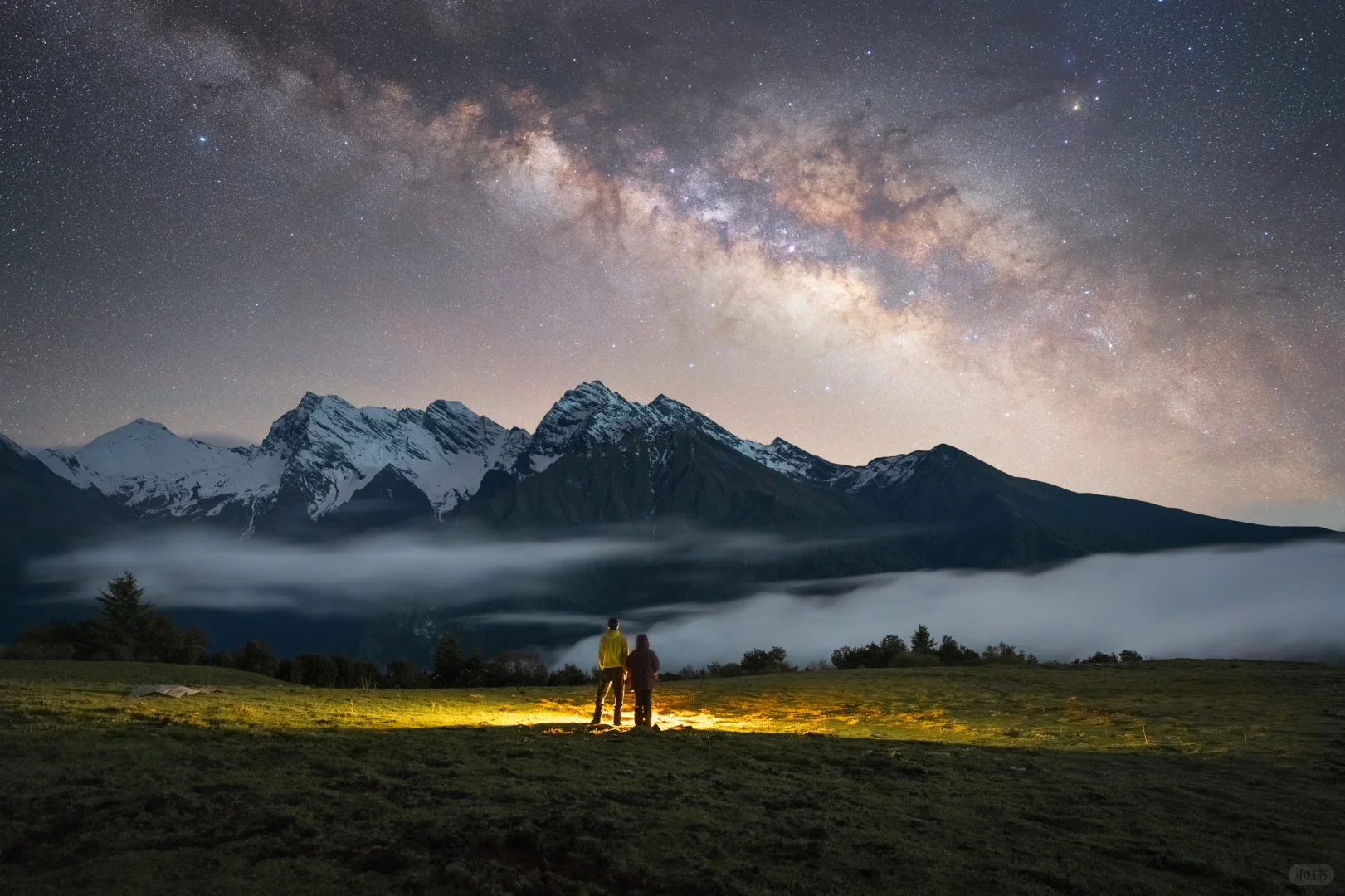 放牛的村民问我俩在等啥