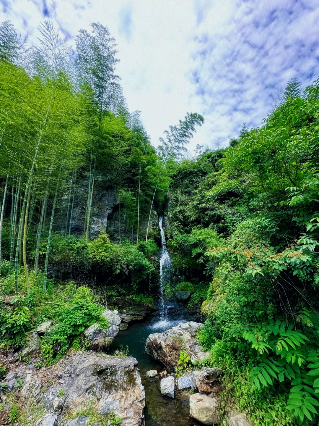 不在国外，就在安吉！“人间塞尔达”徒步秘境🍃