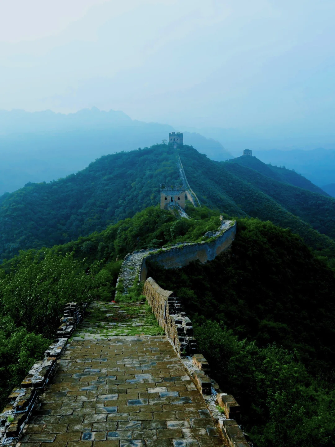 探秘金山岭：长城与山河交织的人间美境？