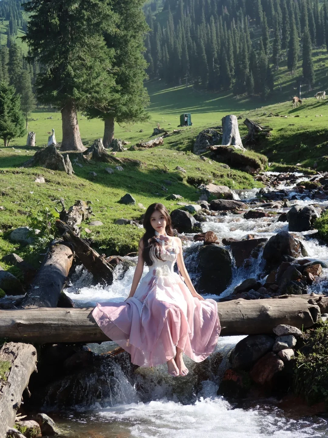 听劝，去新疆没必要带太多衣服....