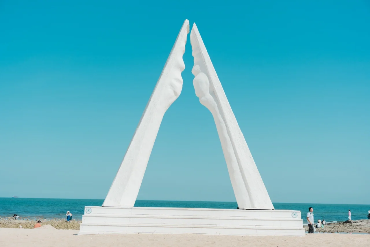 反向旅游封神地！避开人潮在碧螺塔躺平狂欢