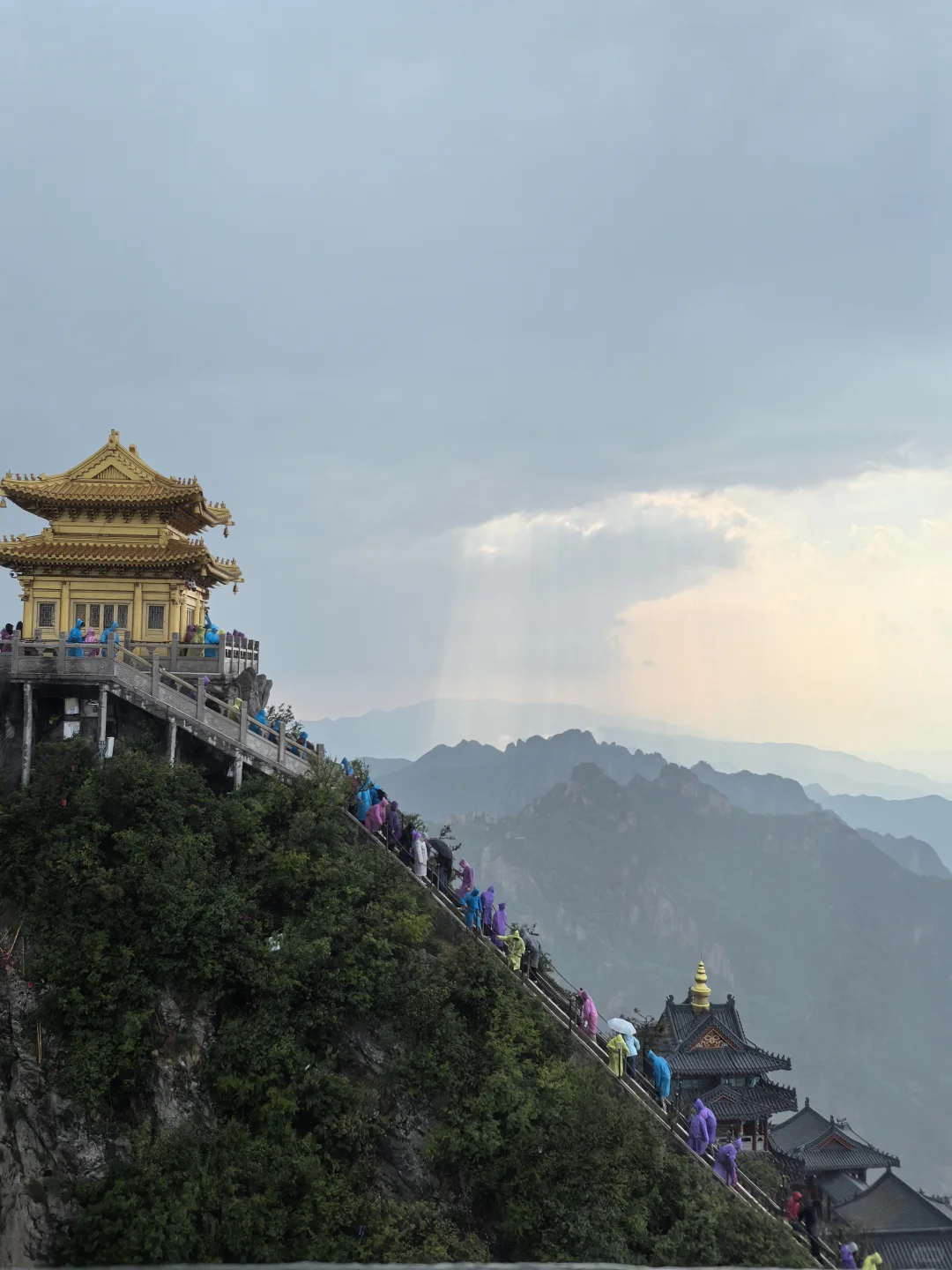 领略祖国大好河山（河南洛阳老君山）