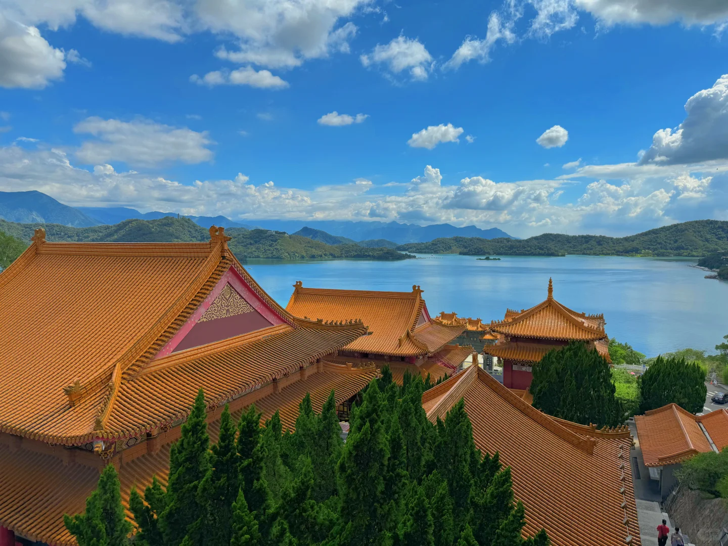 日月潭｜女生独行1日往返｜交通、装备、景点