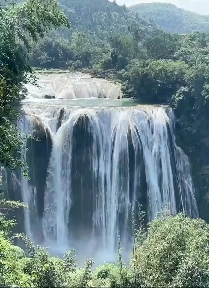 贵州旅游，拒绝人从众，强力推荐我们家的小团