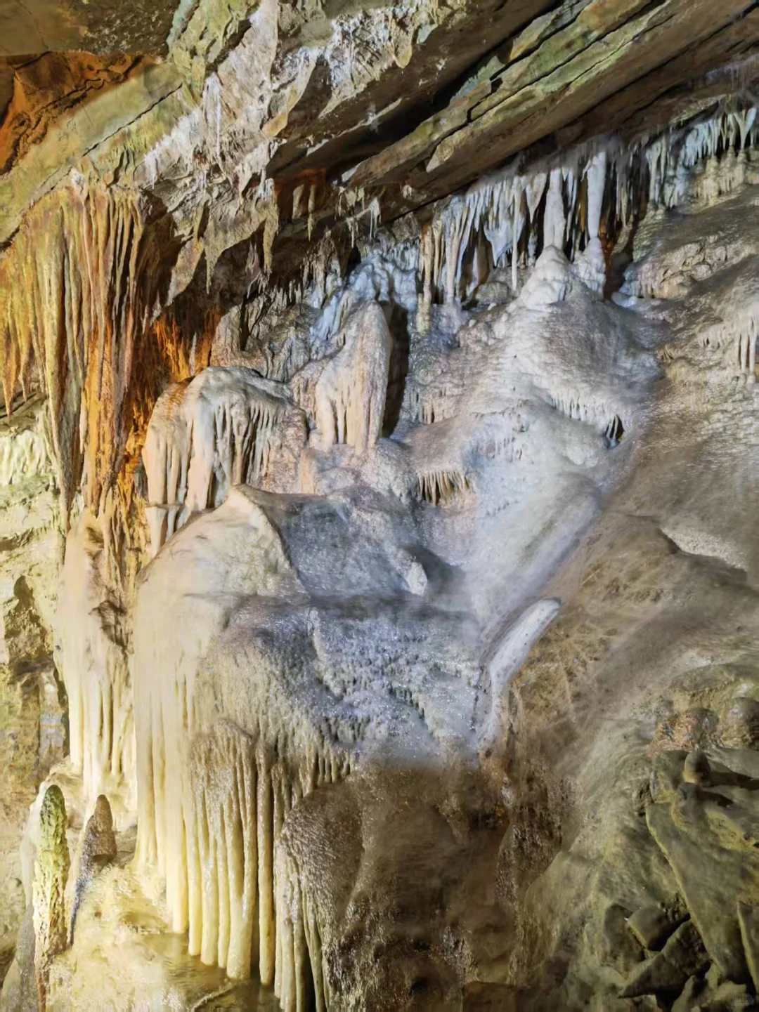 重庆的地下溶洞，居然比山顶还美‼️