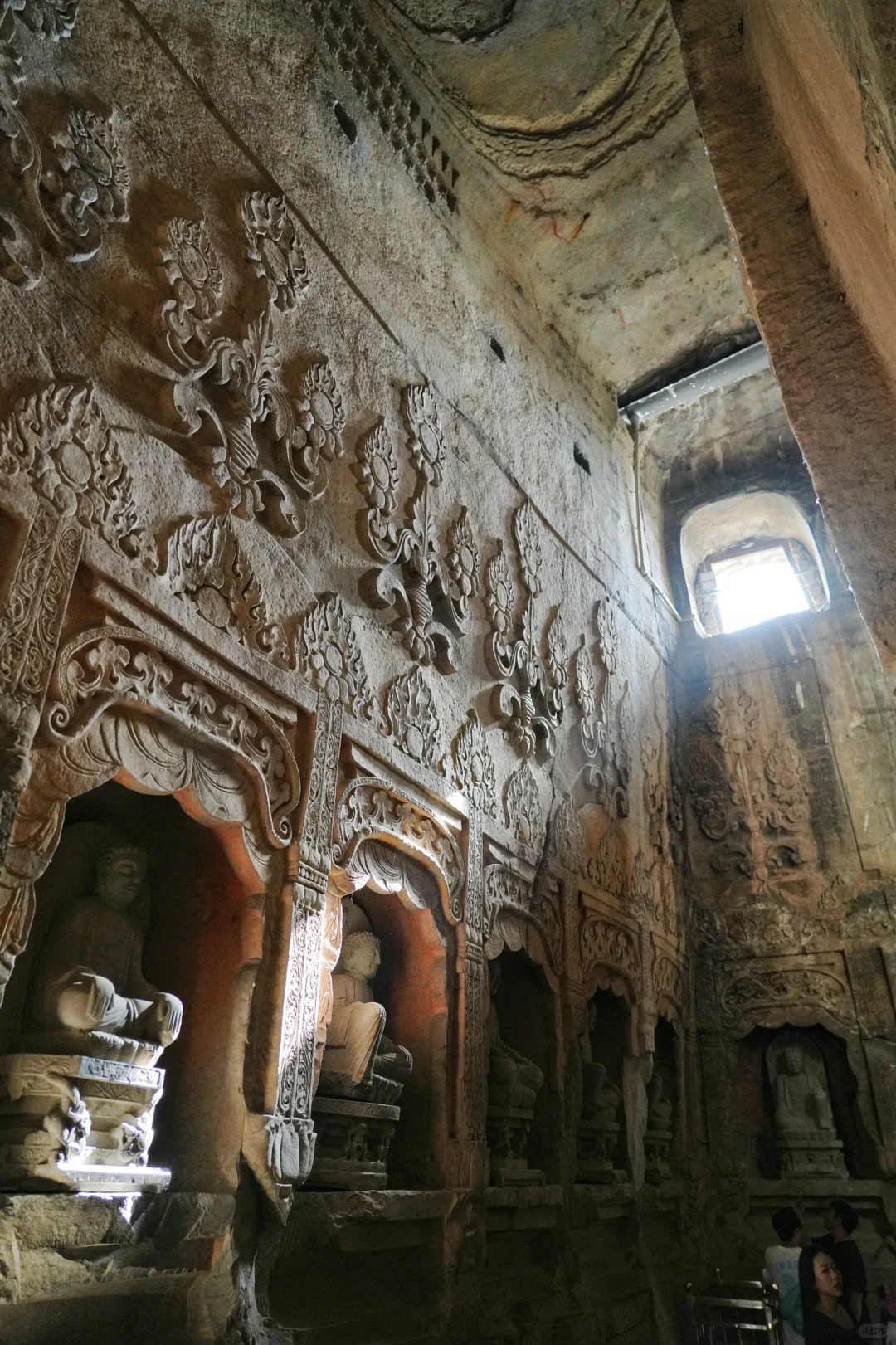 打个飞的去邯郸响堂山过周末吧✈️