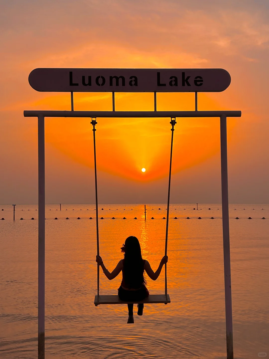 不在三亚‼️在江苏！海上荡秋千美哭😭