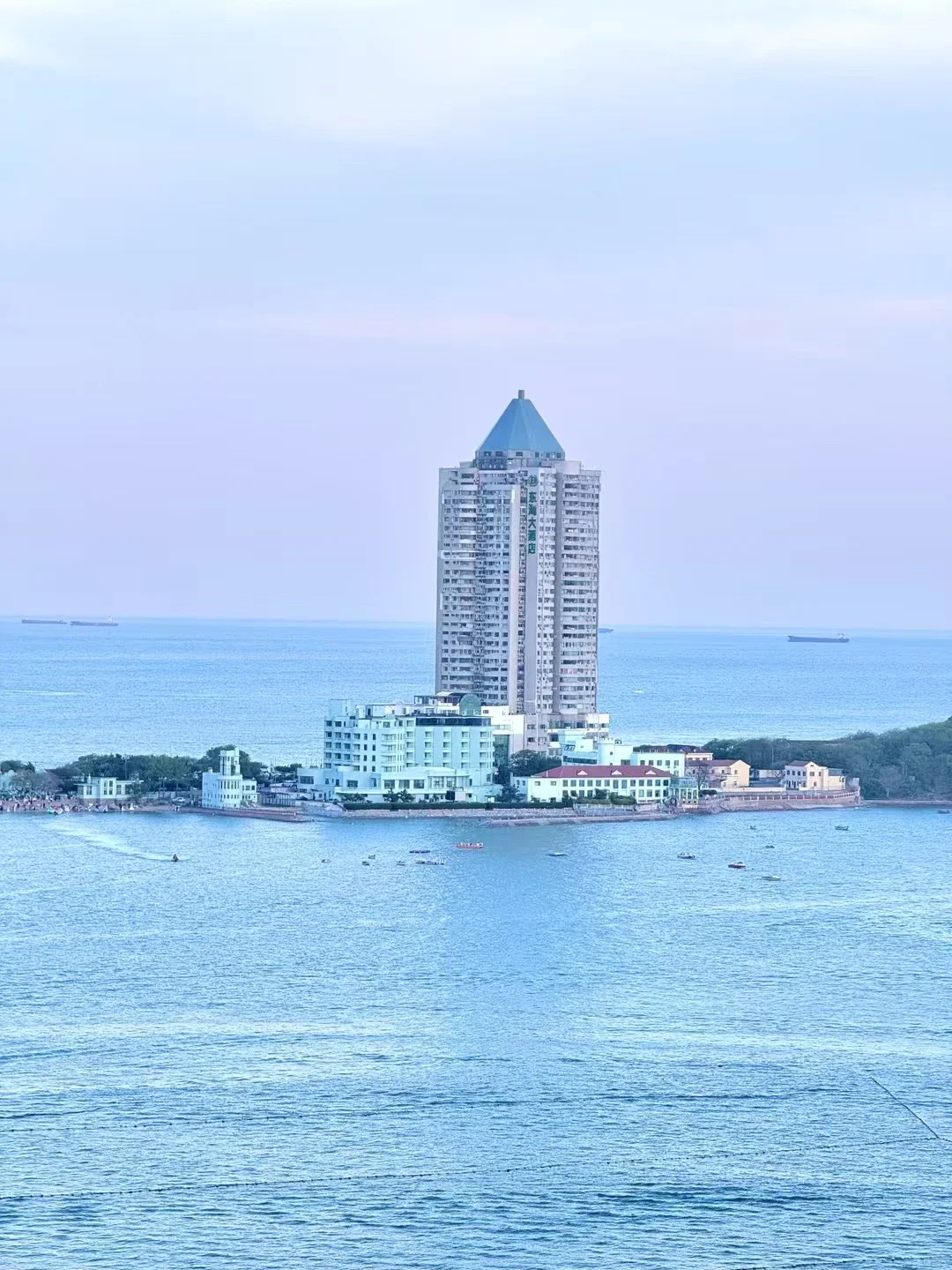 不想上班了好想出去玩啊