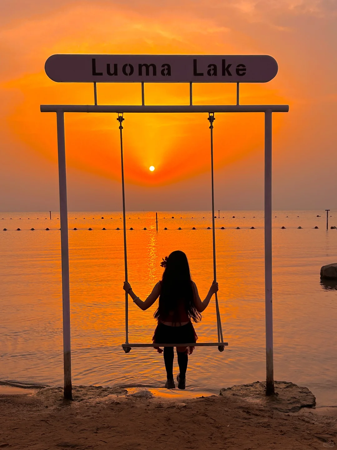 不在三亚‼️在江苏！海上荡秋千美哭😭