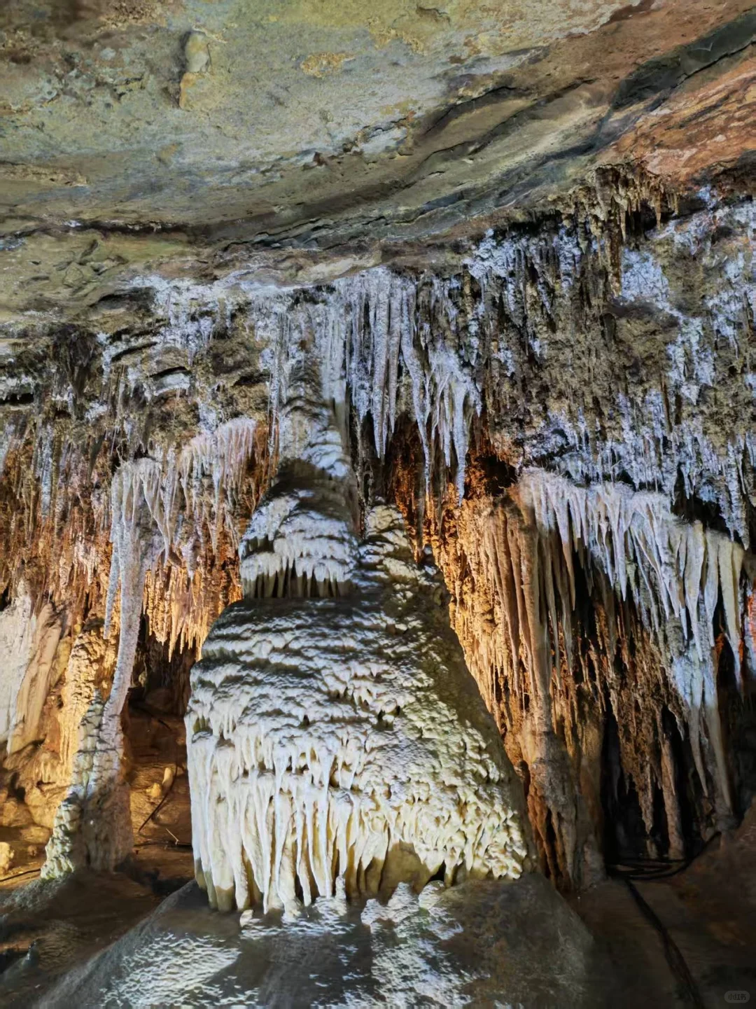 重庆的地下溶洞，居然比山顶还美‼️