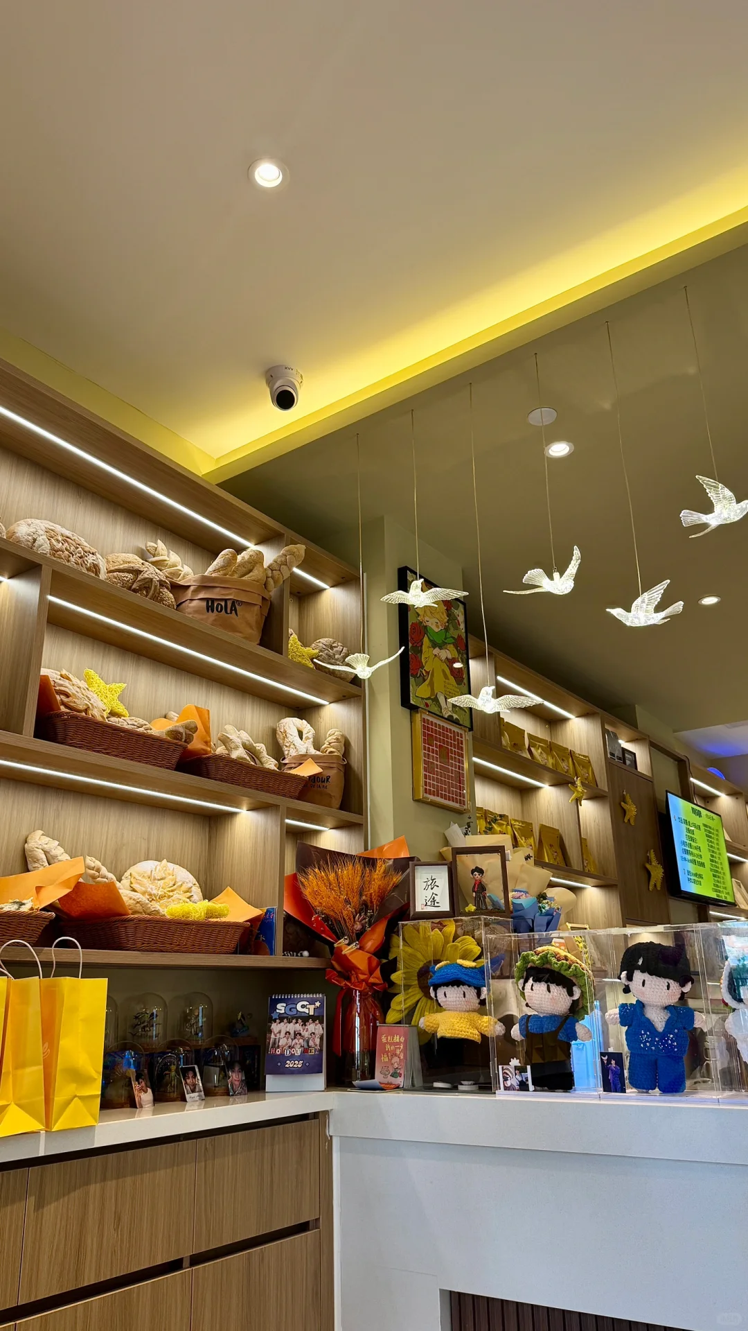 其实我觉得在青岛旅游路过voyage进店就